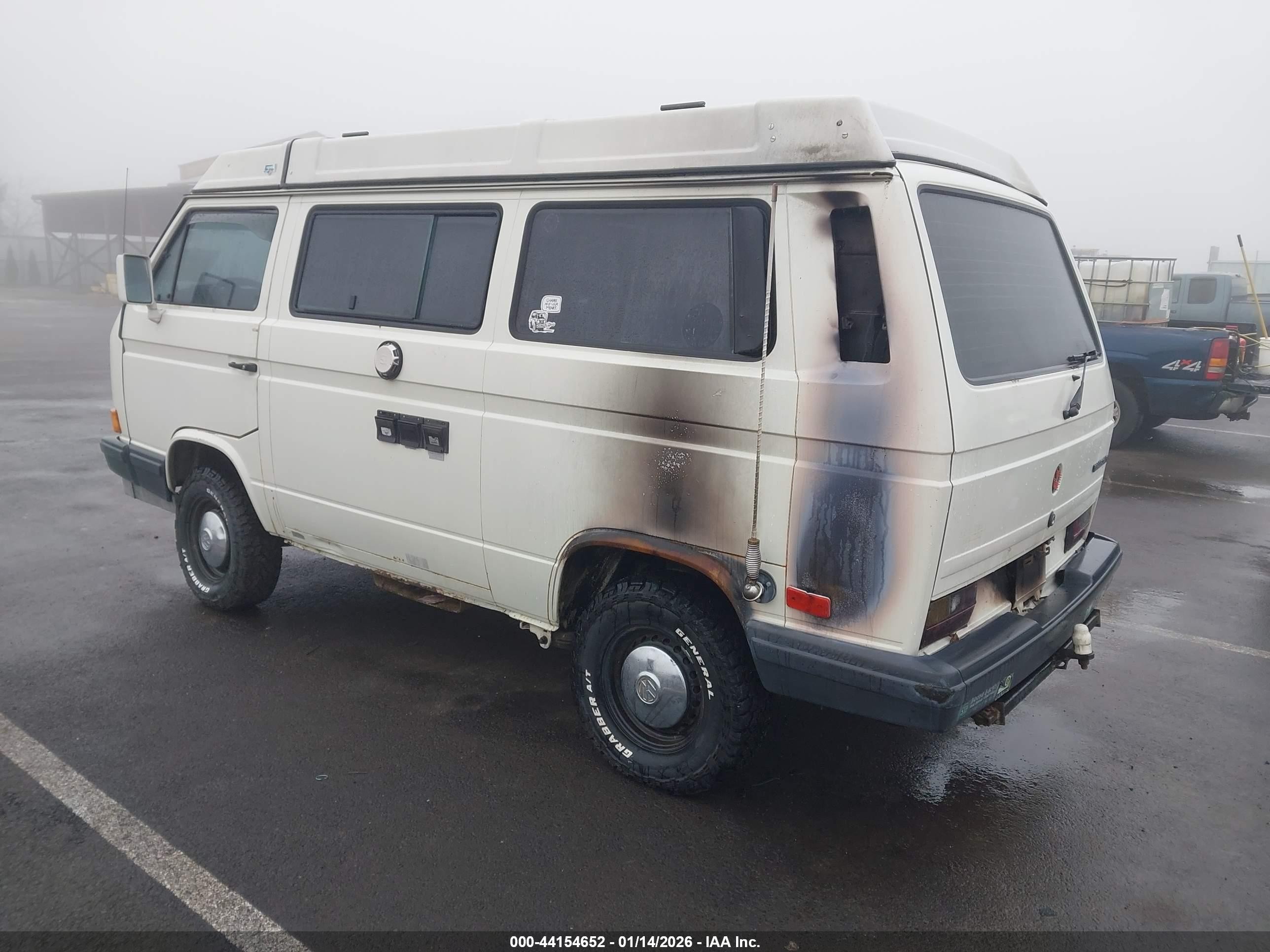 1991 Volkswagen Vanagon Campmobile White vin: WV2ZB0258MH001075