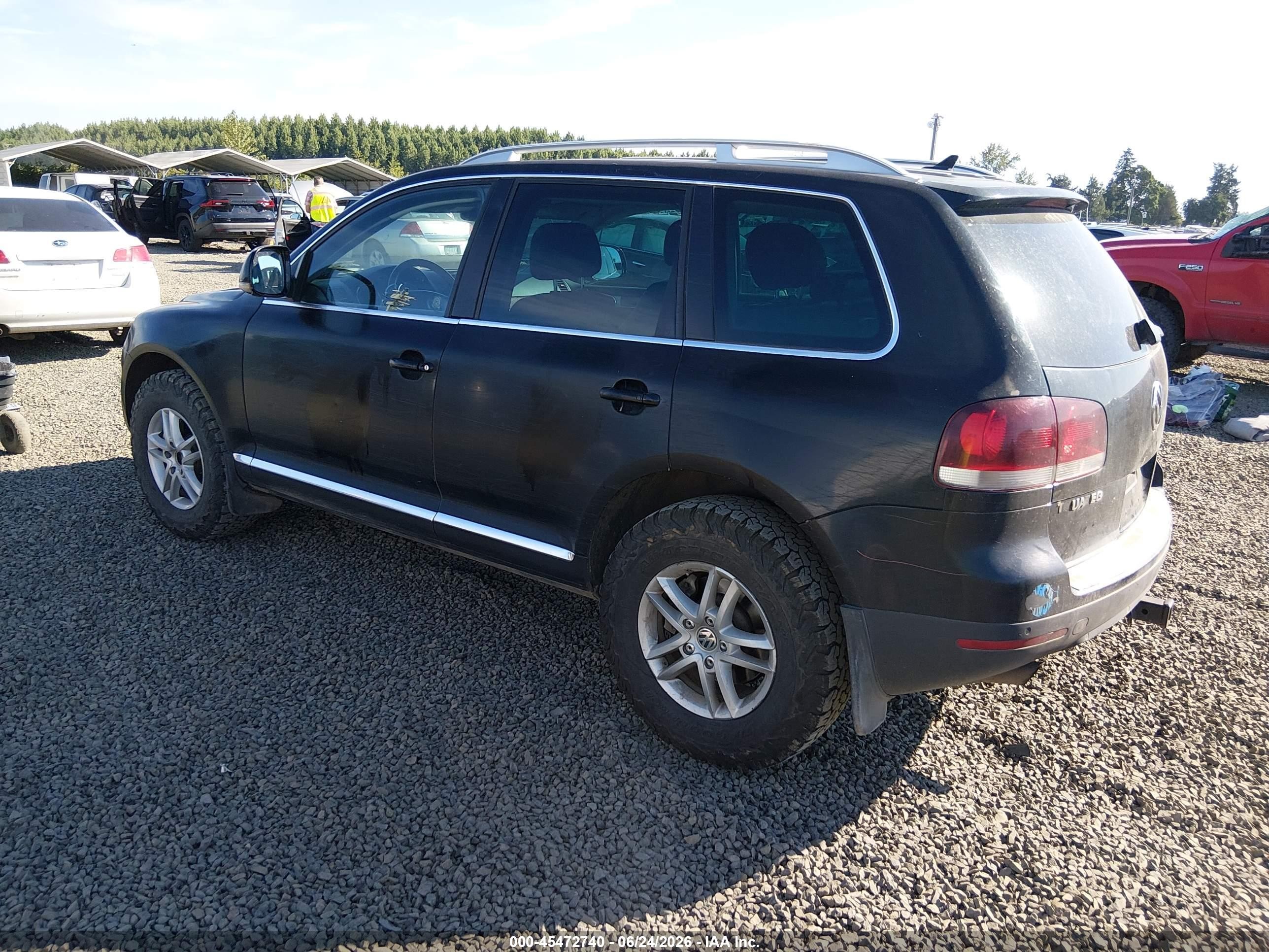 2010 Volkswagen Touareg V6 Tdi Black vin: WVGAK7A95AD001638