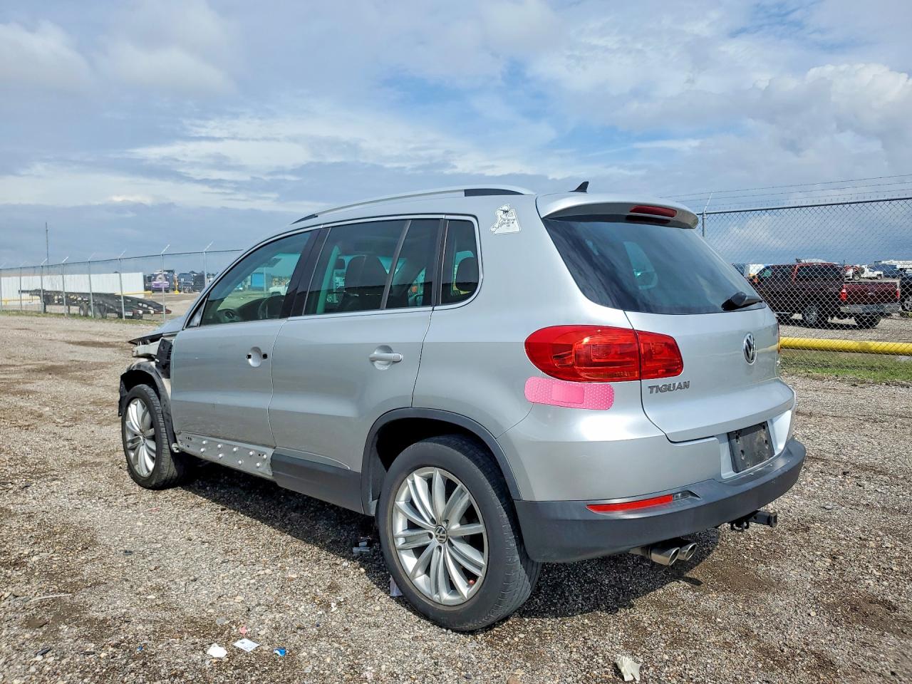 2013 Volkswagen Tiguan S Silver vin: WVGAV3AX0DW563213