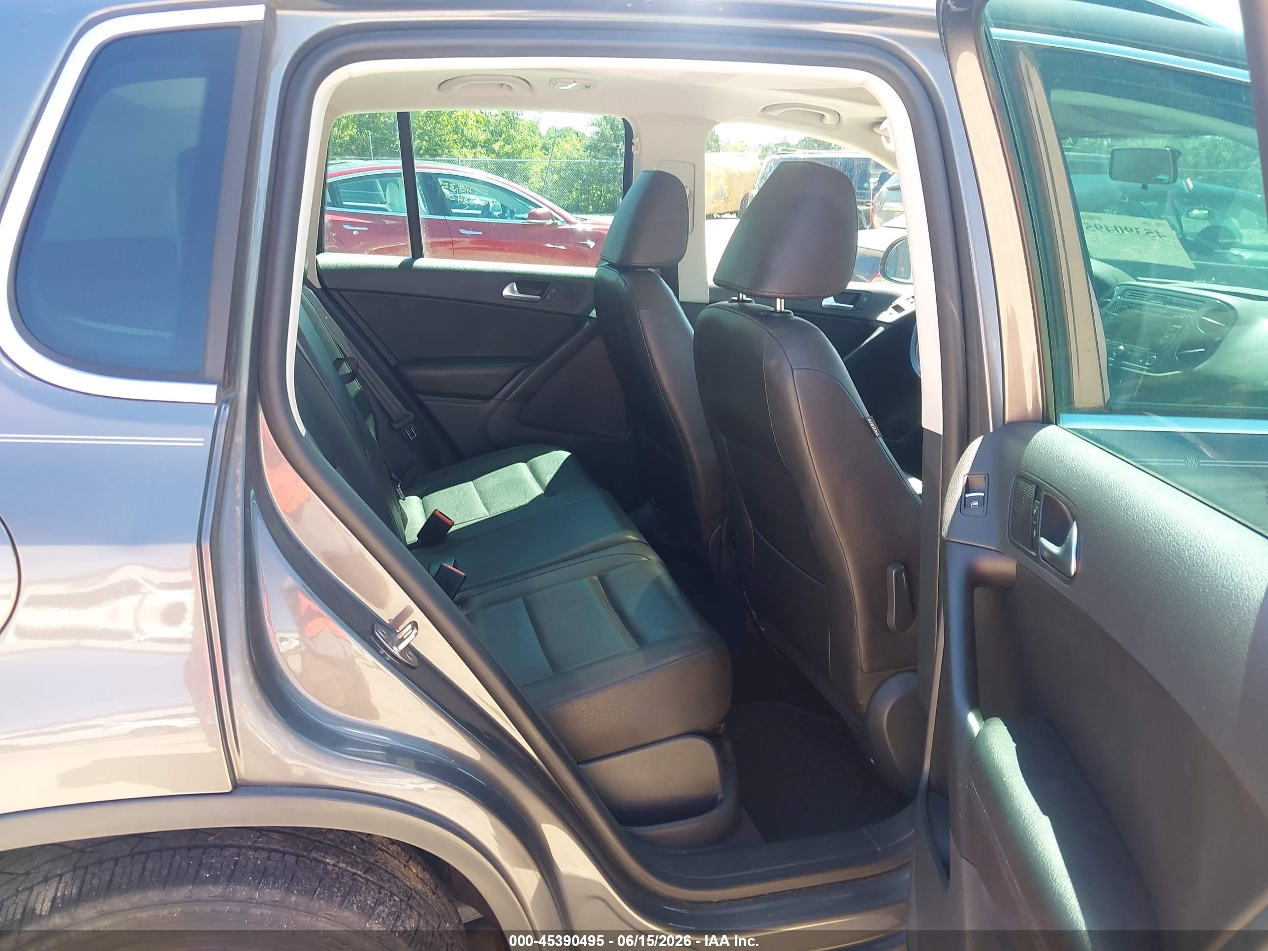2013 Volkswagen Tiguan Se Gray vin: WVGAV3AX0DW580979