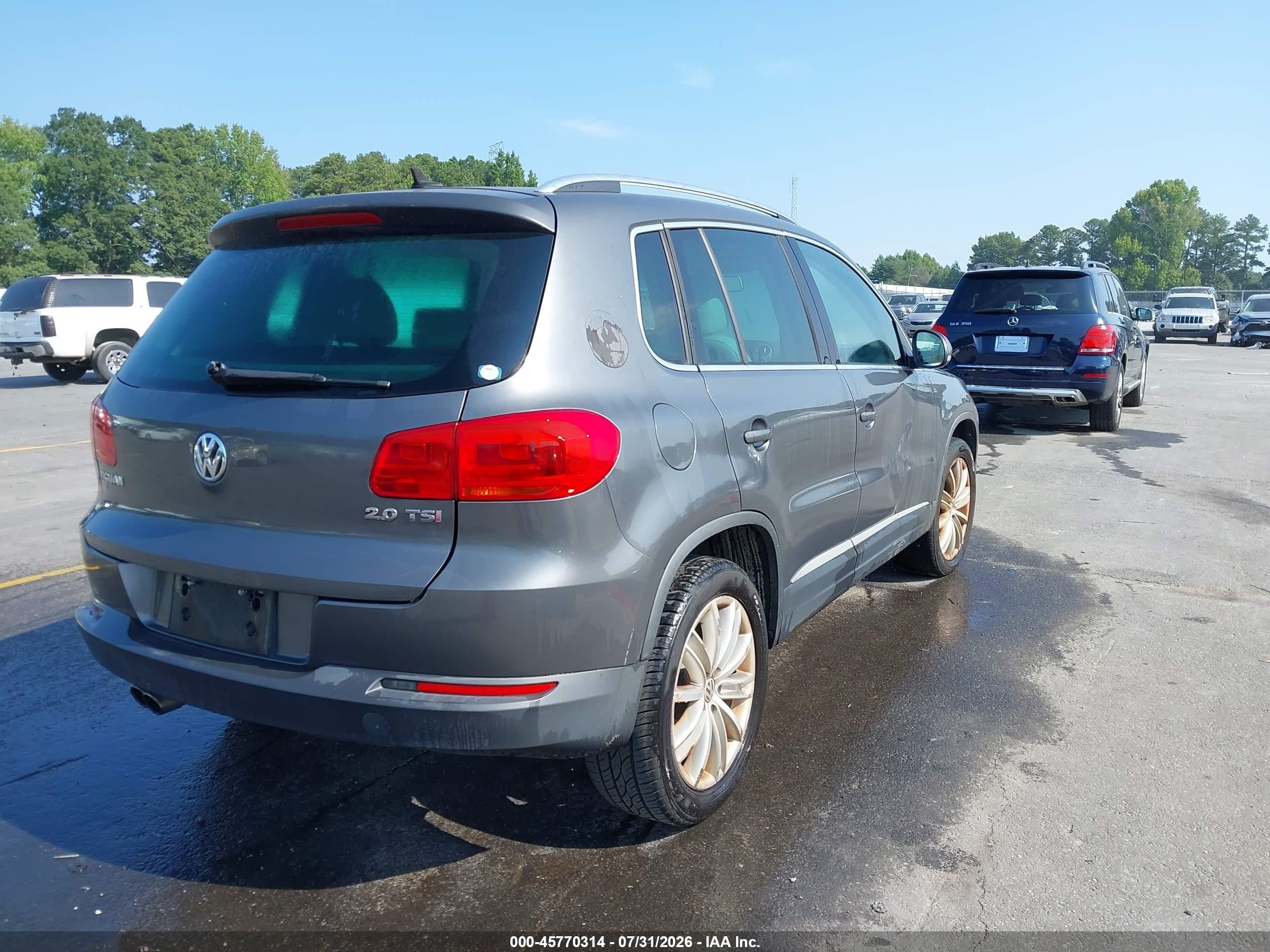 2013 Volkswagen Tiguan Se Серый vin: WVGAV3AX0DW587544