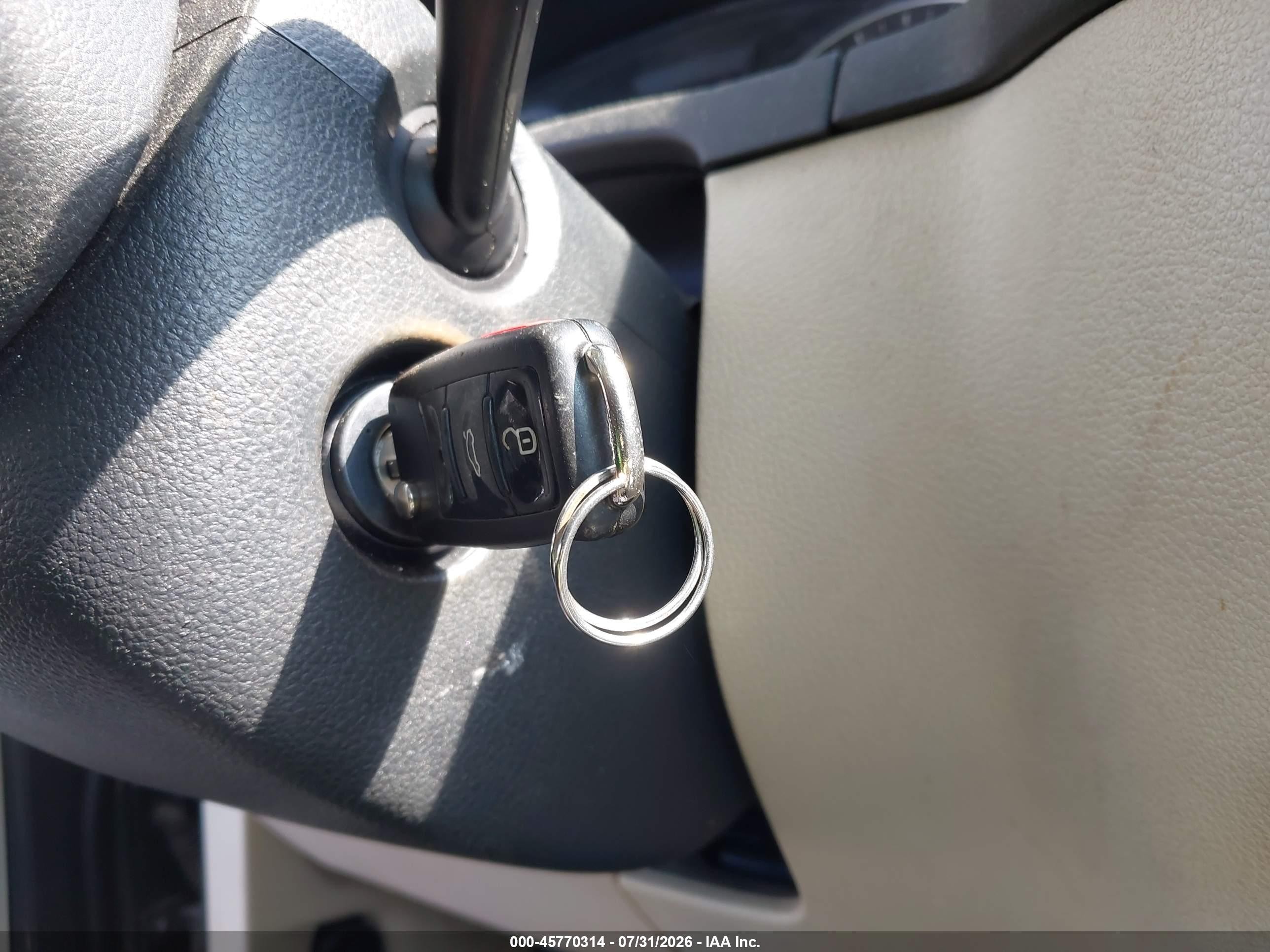 2013 Volkswagen Tiguan Se Серый vin: WVGAV3AX0DW587544