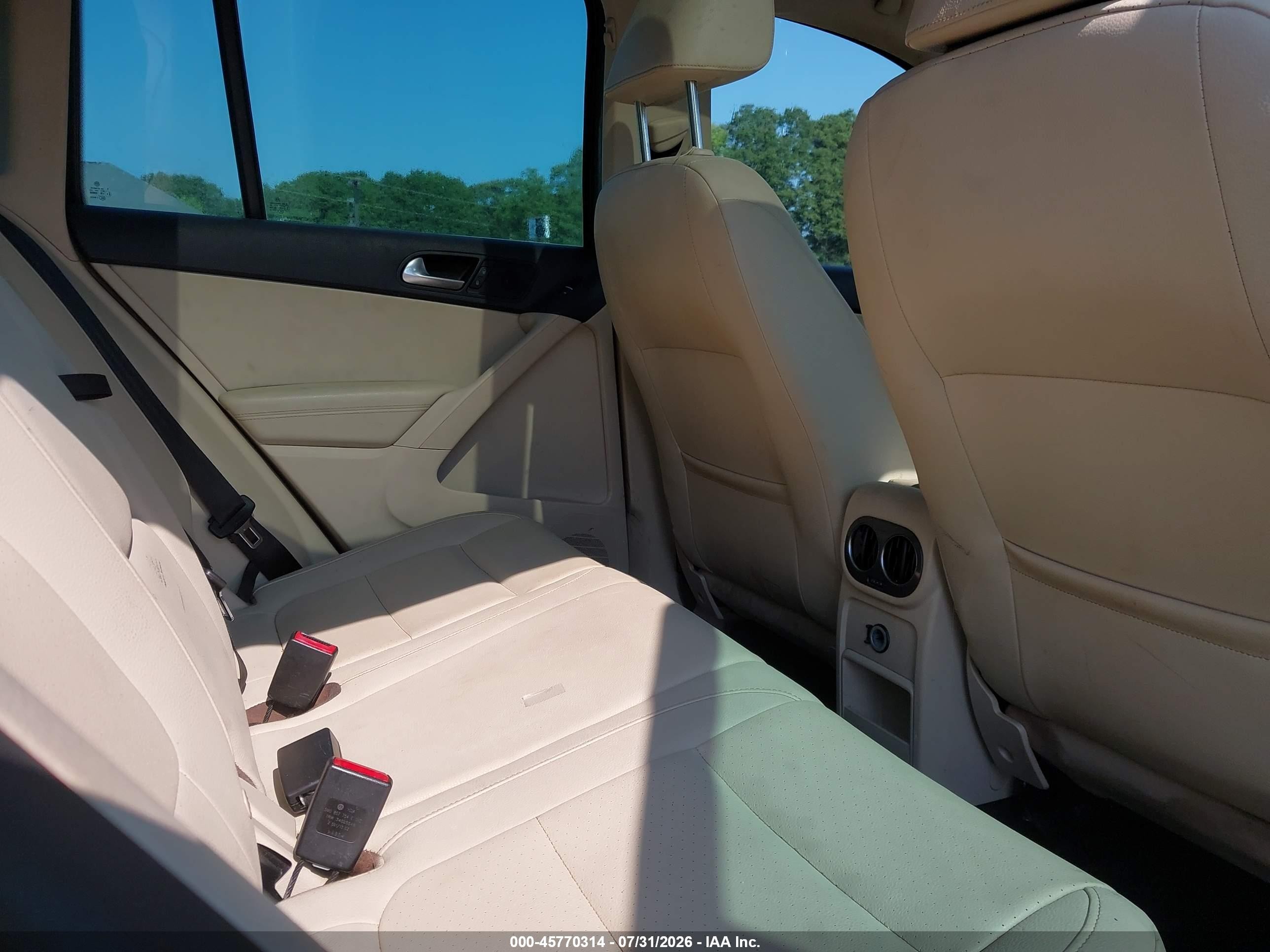 2013 Volkswagen Tiguan Se Серый vin: WVGAV3AX0DW587544