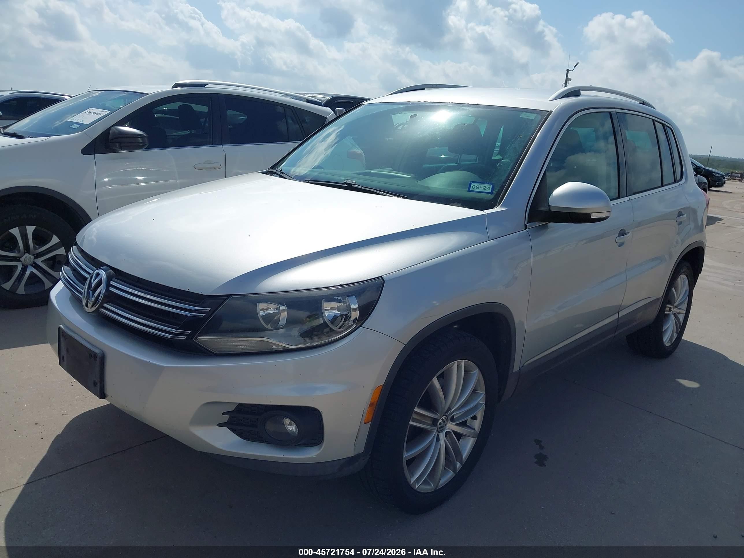 2013 Volkswagen Tiguan Se Silver vin: WVGAV3AX0DW596146