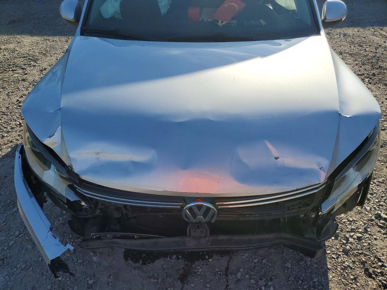 2014 Volkswagen Tiguan S Серебряный vin: WVGAV3AX0EW536837