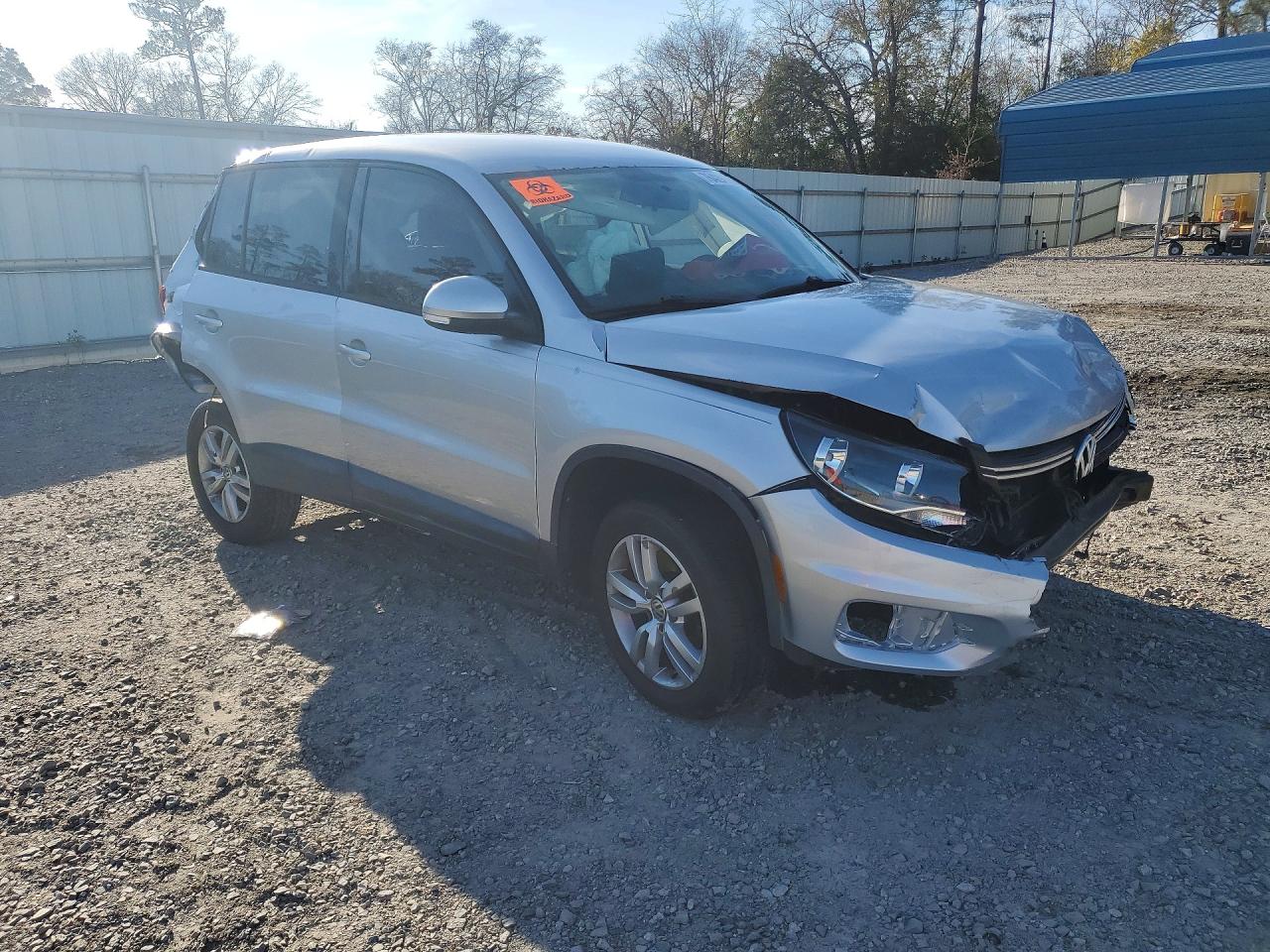 2014 Volkswagen Tiguan S Серебряный vin: WVGAV3AX0EW536837