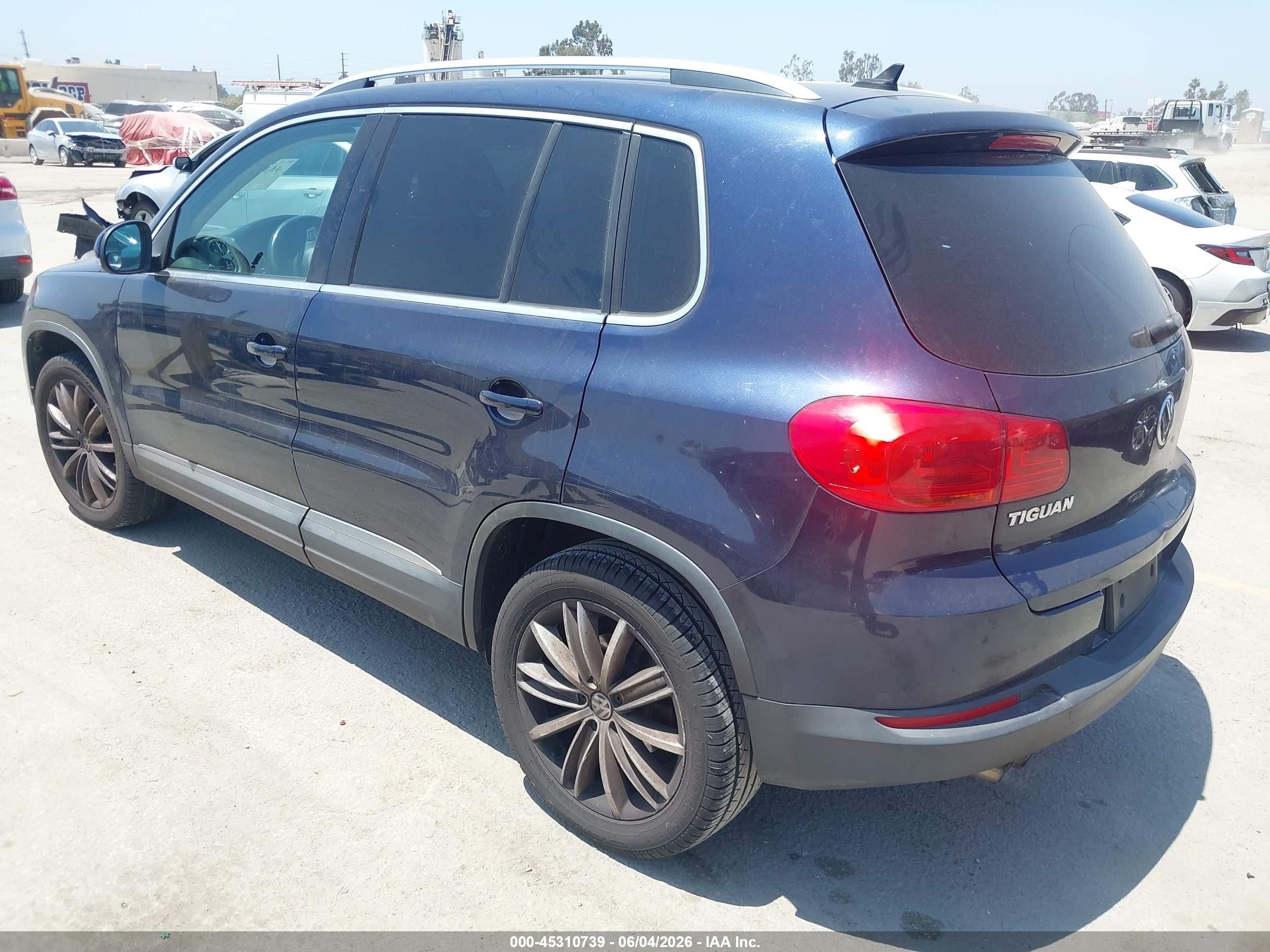 2014 Volkswagen Tiguan Sel Dark Blue vin: WVGAV3AX0EW537339