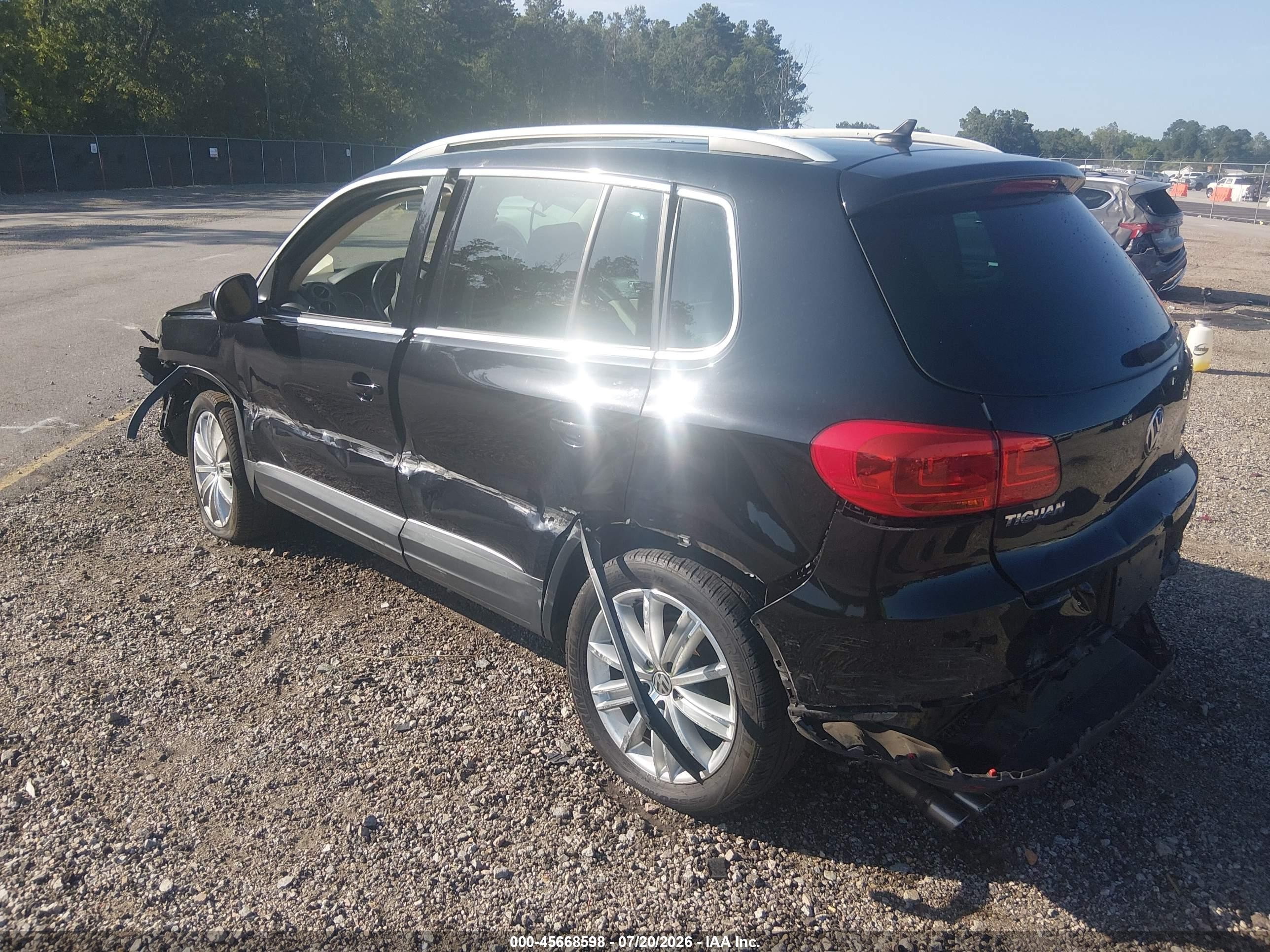 2014 Volkswagen Tiguan Sel Black vin: WVGAV3AX0EW553895