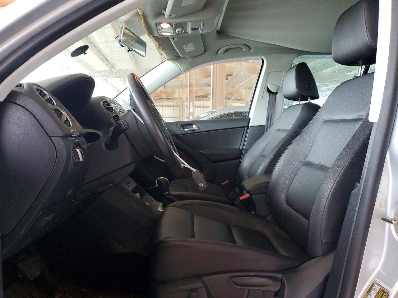 2014 Volkswagen Tiguan S/se/sel/r-line Silver vin: WVGAV3AX0EW587805