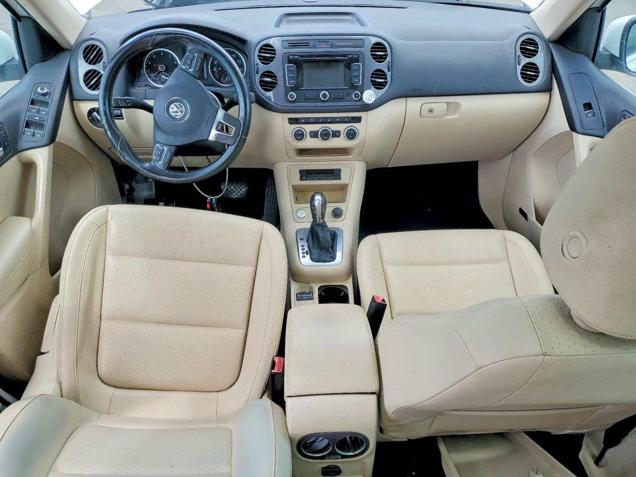 2014 Volkswagen Tiguan S Белый vin: WVGAV3AX0EW600150