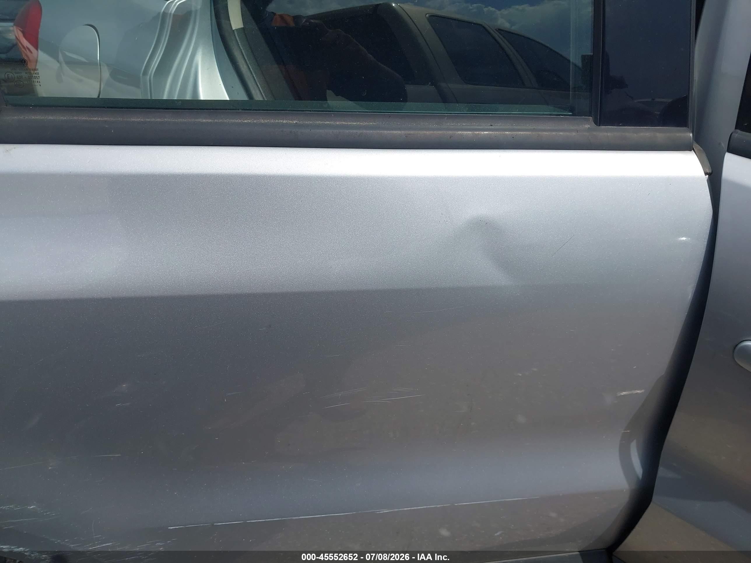 2014 Volkswagen Tiguan S Silver vin: WVGAV3AX0EW602027
