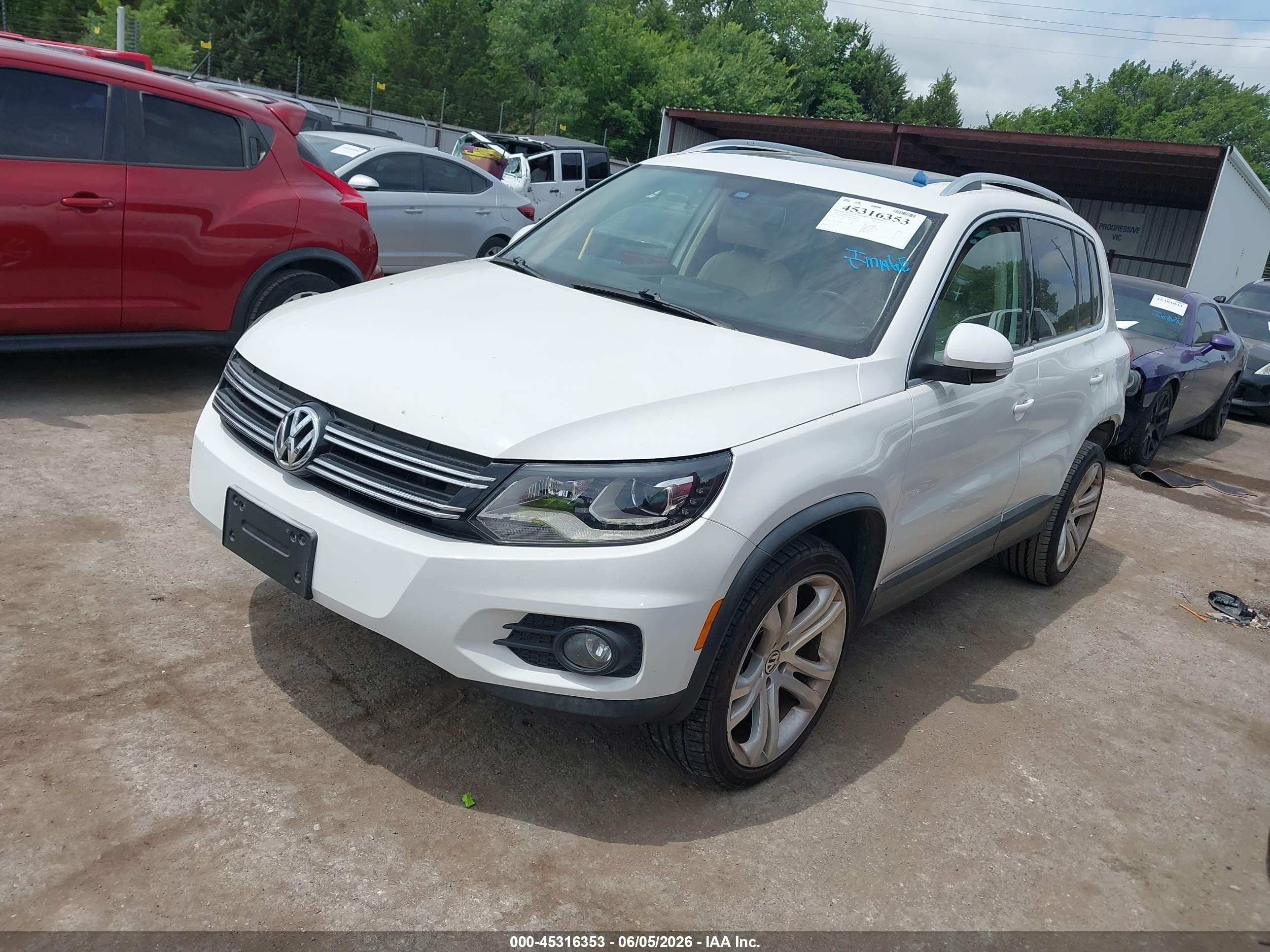 2013 Volkswagen Tiguan Sel White vin: WVGAV3AX1DW566427