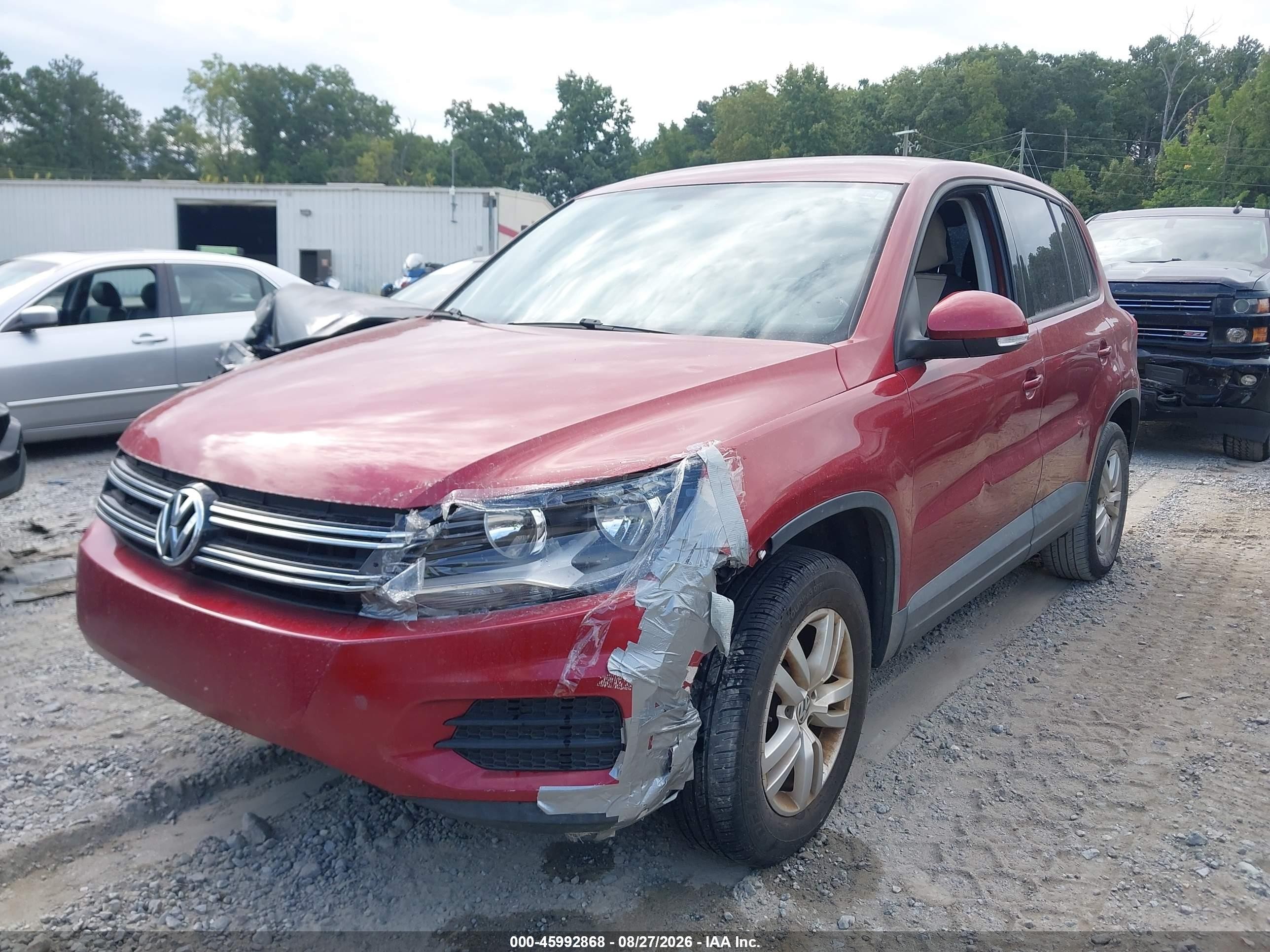 2014 Volkswagen Tiguan S Red vin: WVGAV3AX1EW110221