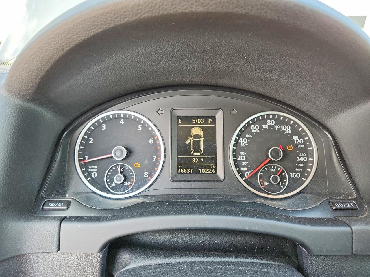 2014 Volkswagen Tiguan S Угольный vin: WVGAV3AX1EW506746