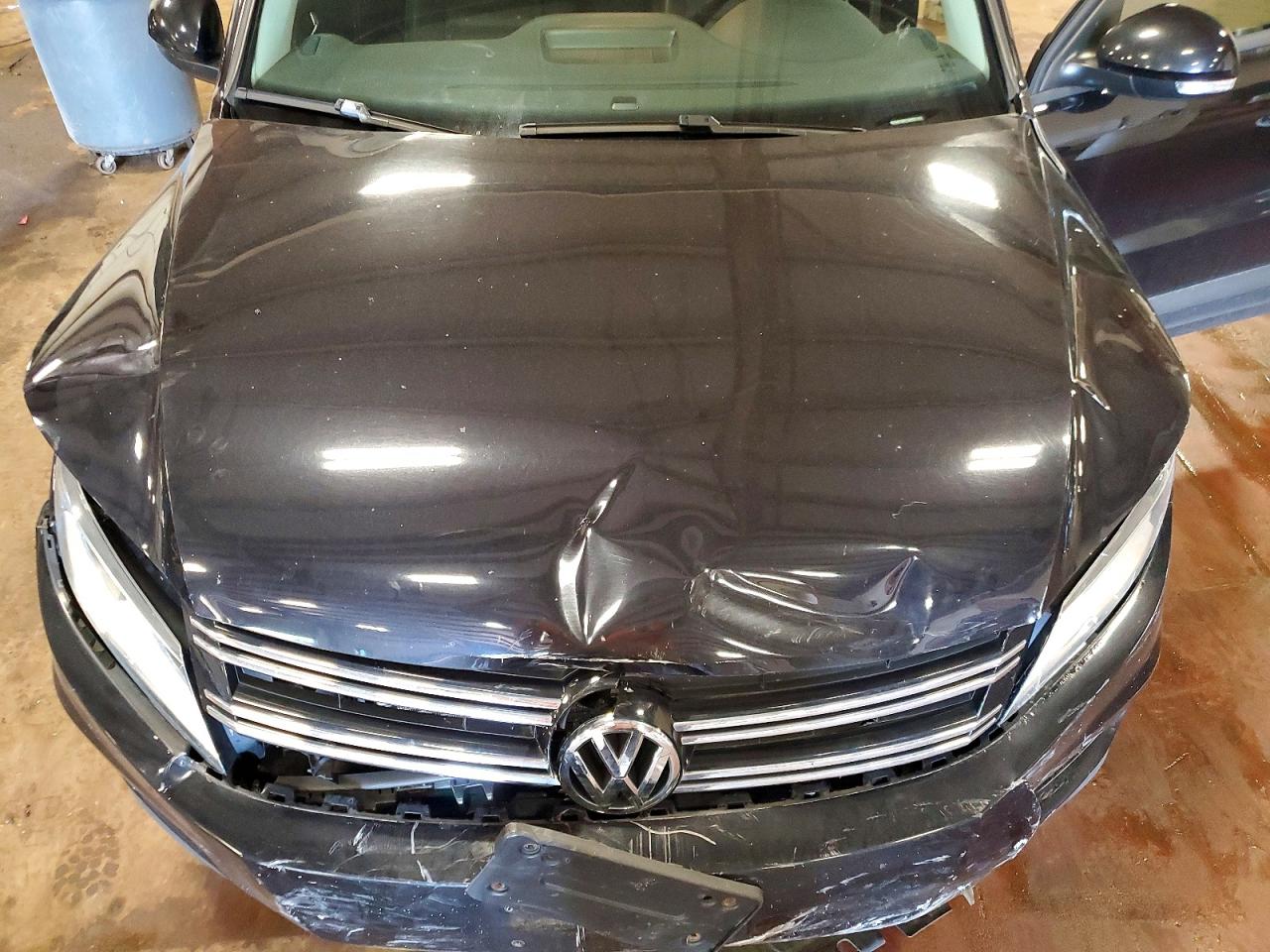 2014 Volkswagen Tiguan S Black vin: WVGAV3AX1EW601405