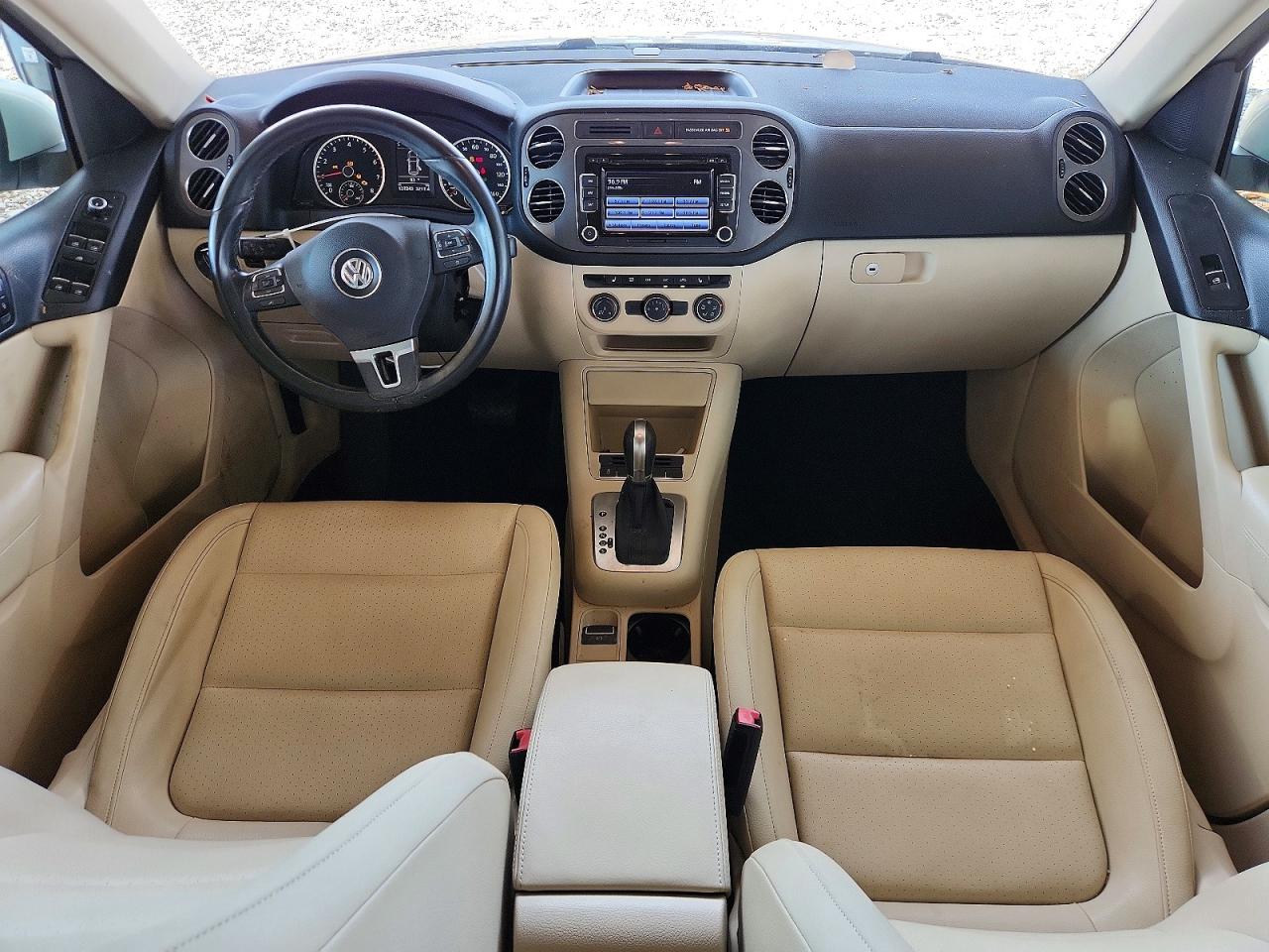 2013 Volkswagen Tiguan S Silver vin: WVGAV3AX2DW609219