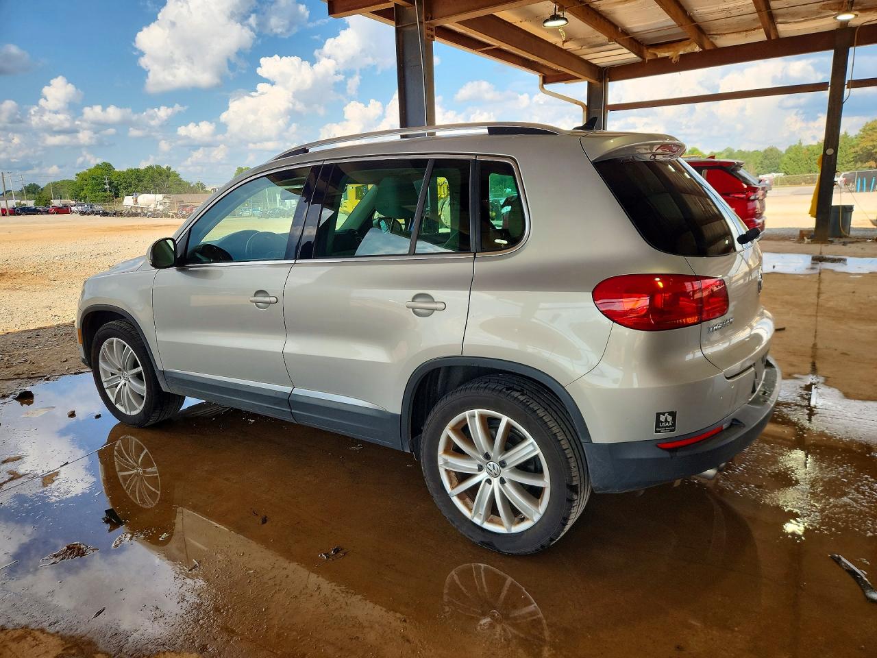 2013 Volkswagen Tiguan S Silver vin: WVGAV3AX2DW609219