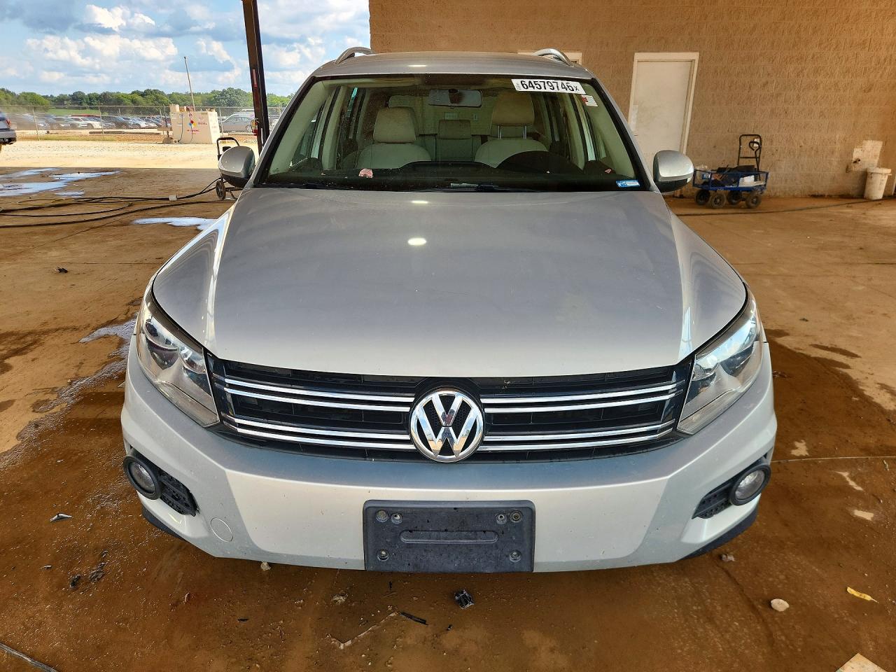 2013 Volkswagen Tiguan S Silver vin: WVGAV3AX2DW609219