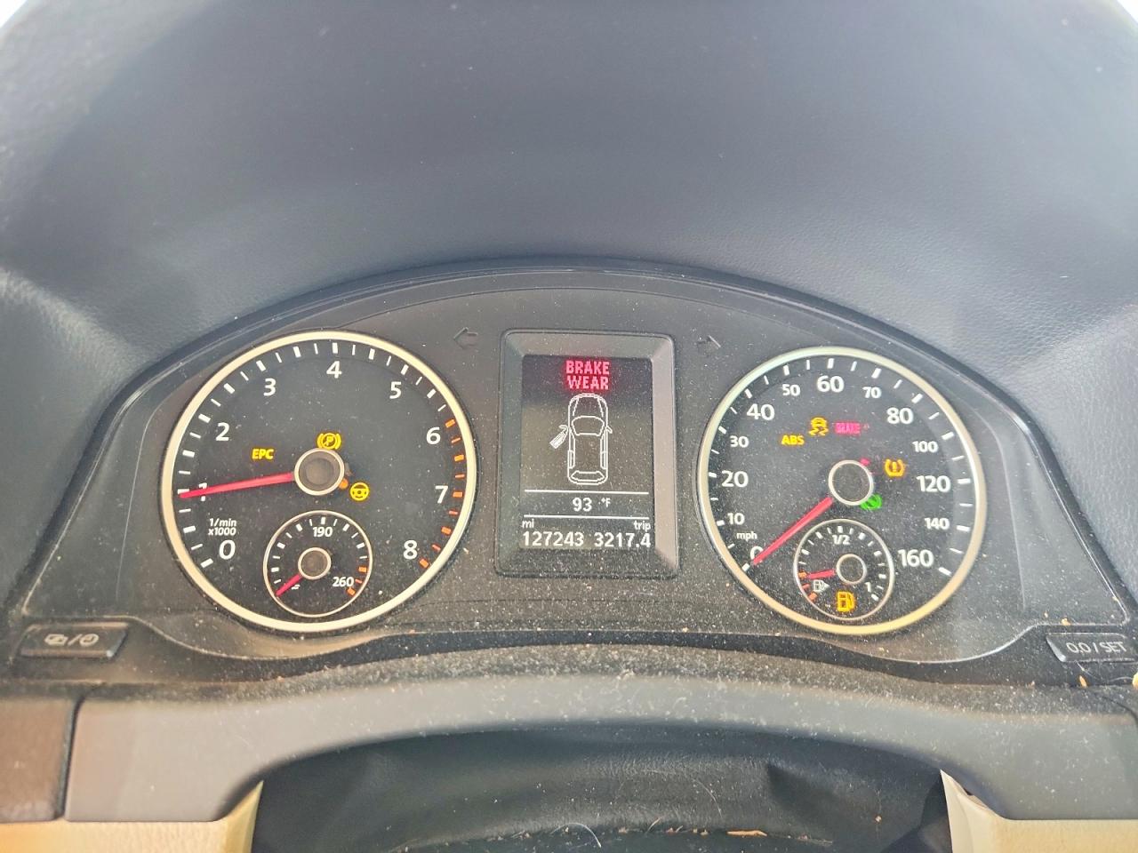 2013 Volkswagen Tiguan S Silver vin: WVGAV3AX2DW609219