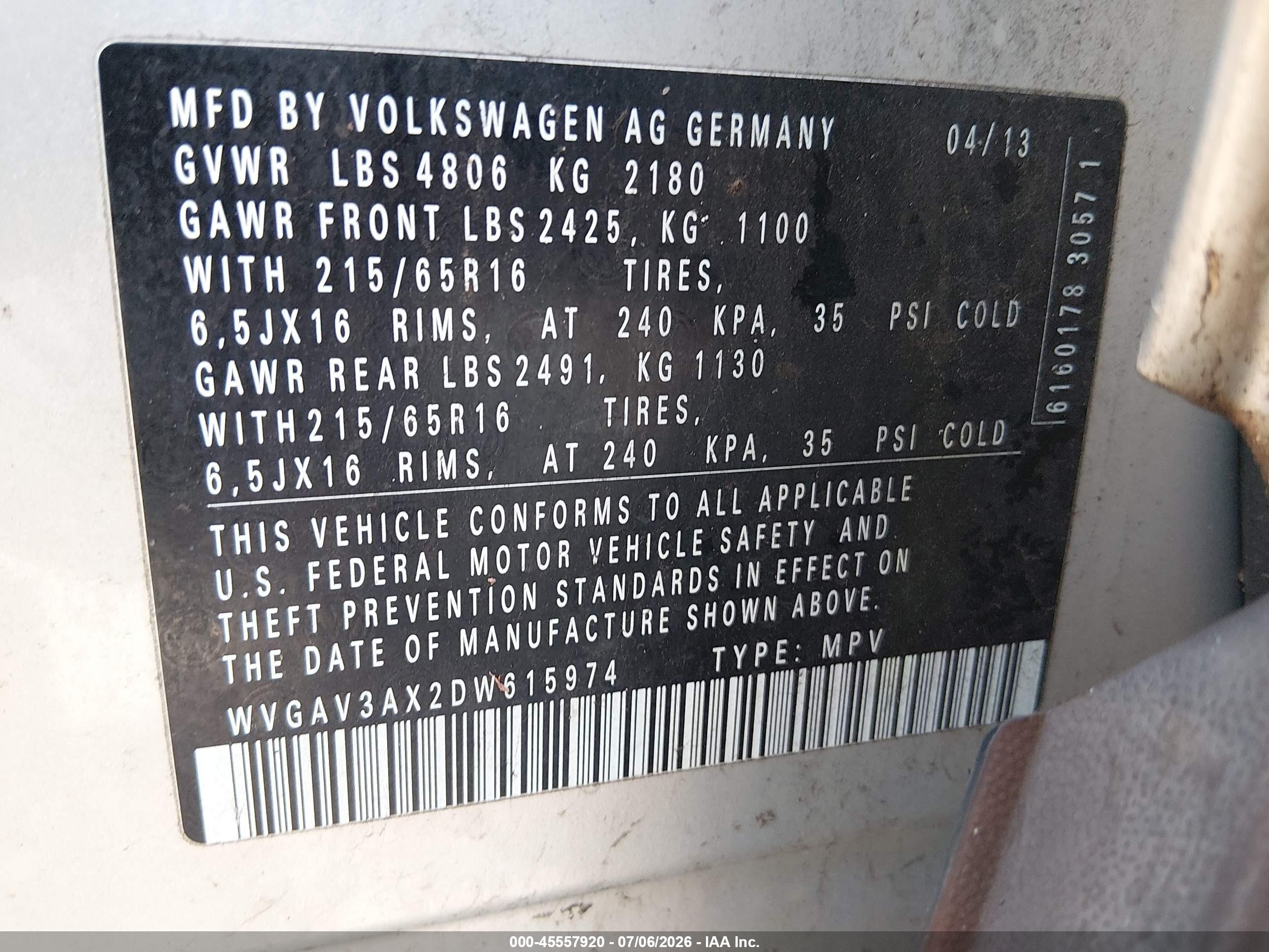 2013 Volkswagen Tiguan S Silver vin: WVGAV3AX2DW615974