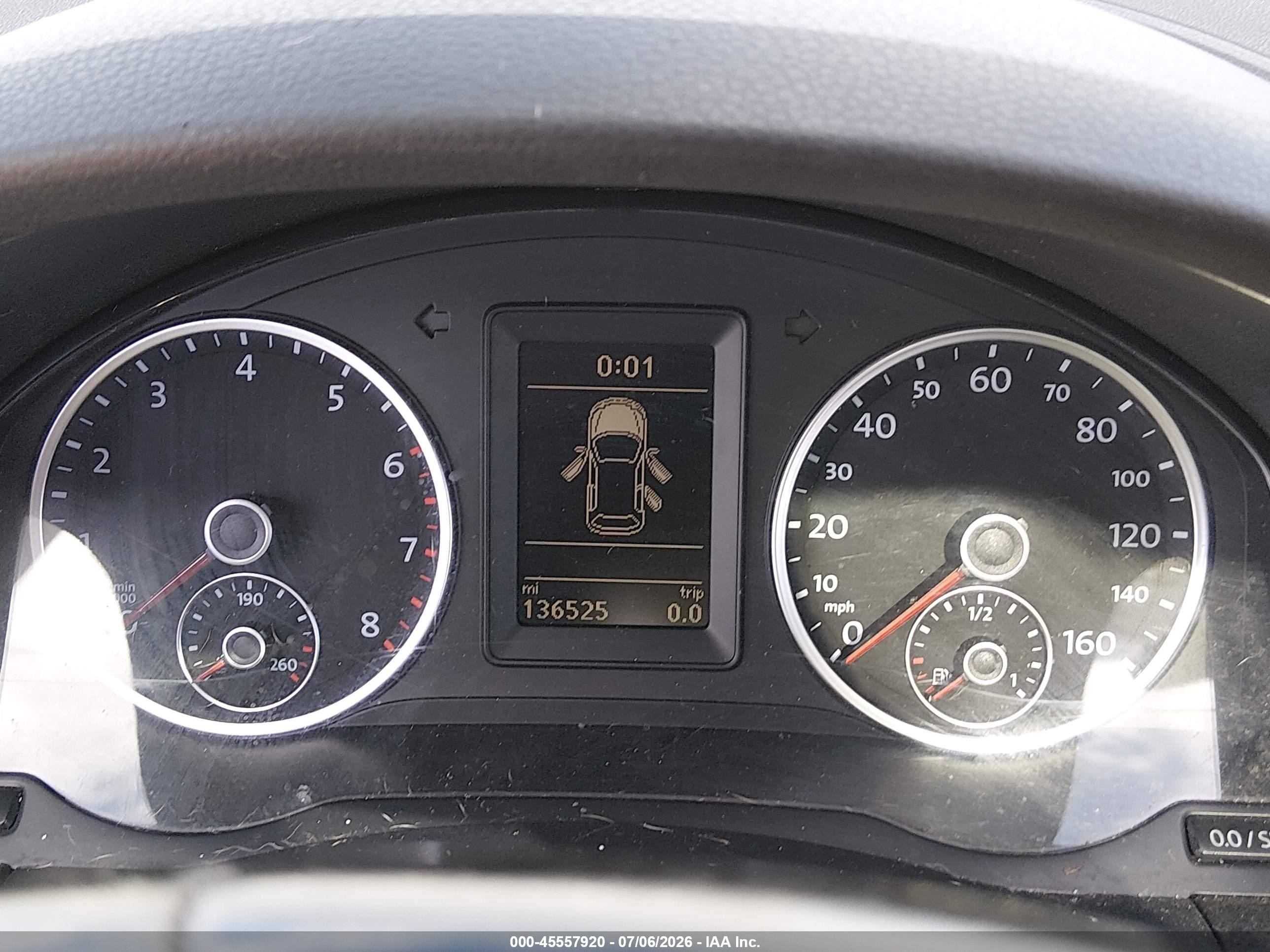 2013 Volkswagen Tiguan S Silver vin: WVGAV3AX2DW615974