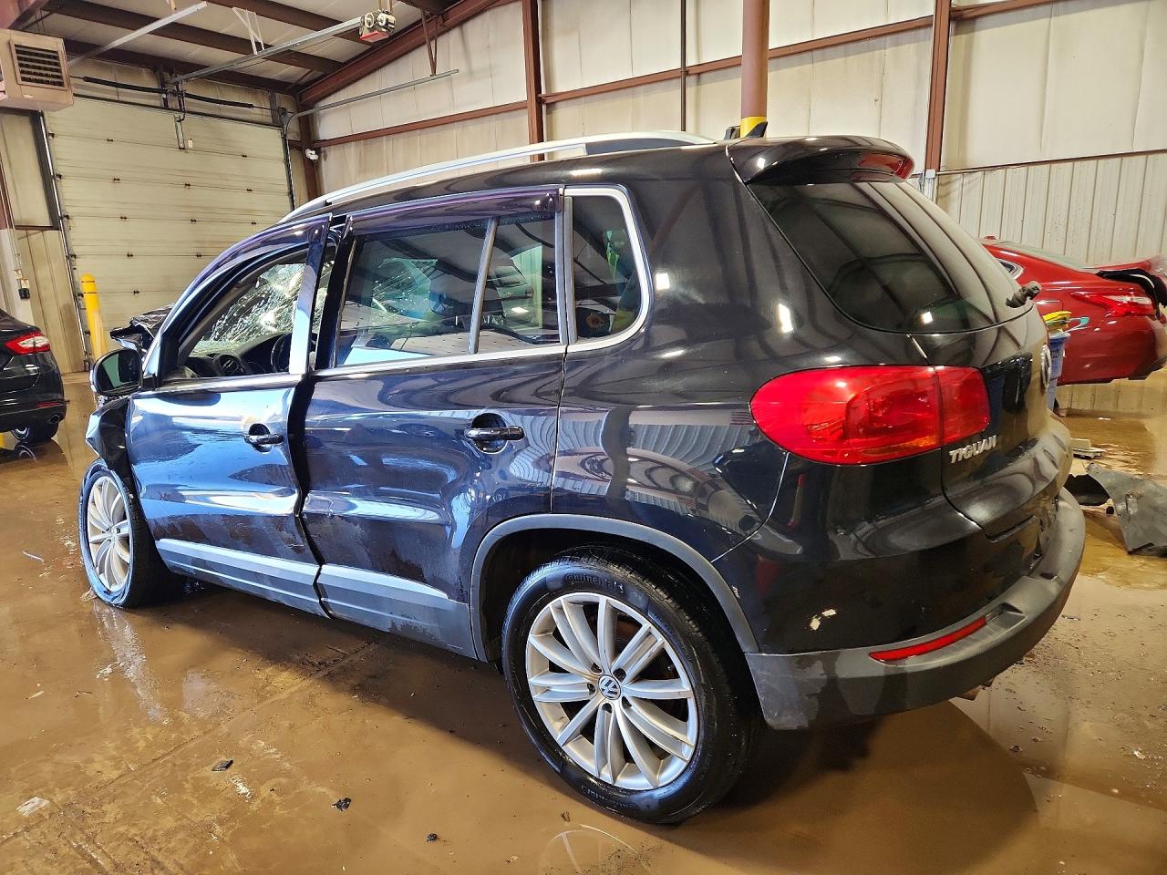 2014 Volkswagen Tiguan S/se/sel/r-line Blue vin: WVGAV3AX2EW597977