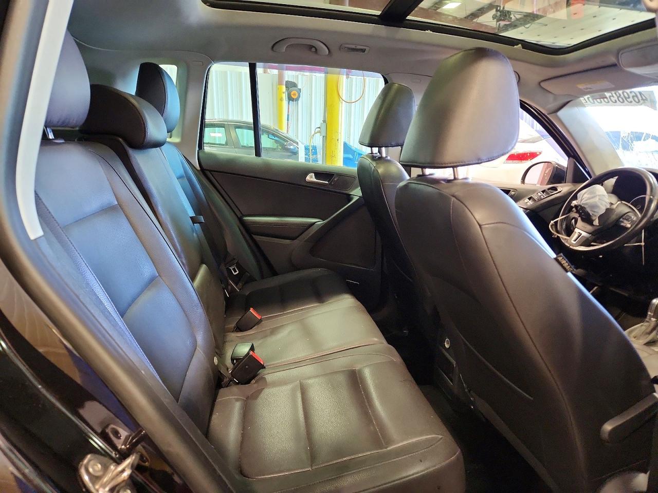 2014 Volkswagen Tiguan S/se/sel/r-line Blue vin: WVGAV3AX2EW597977