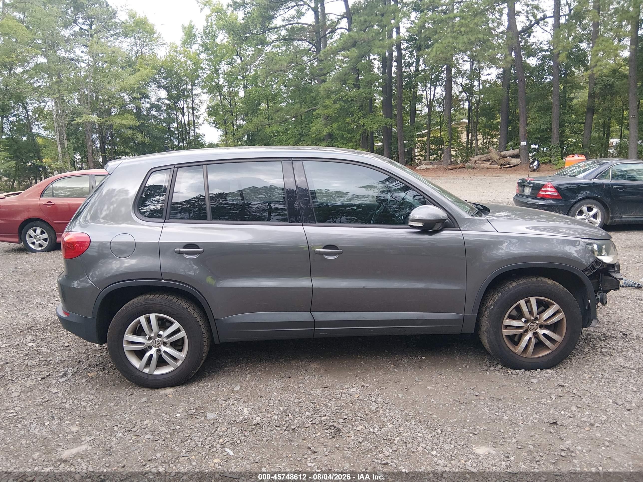 2014 Volkswagen Tiguan S Gray vin: WVGAV3AX2EW600943