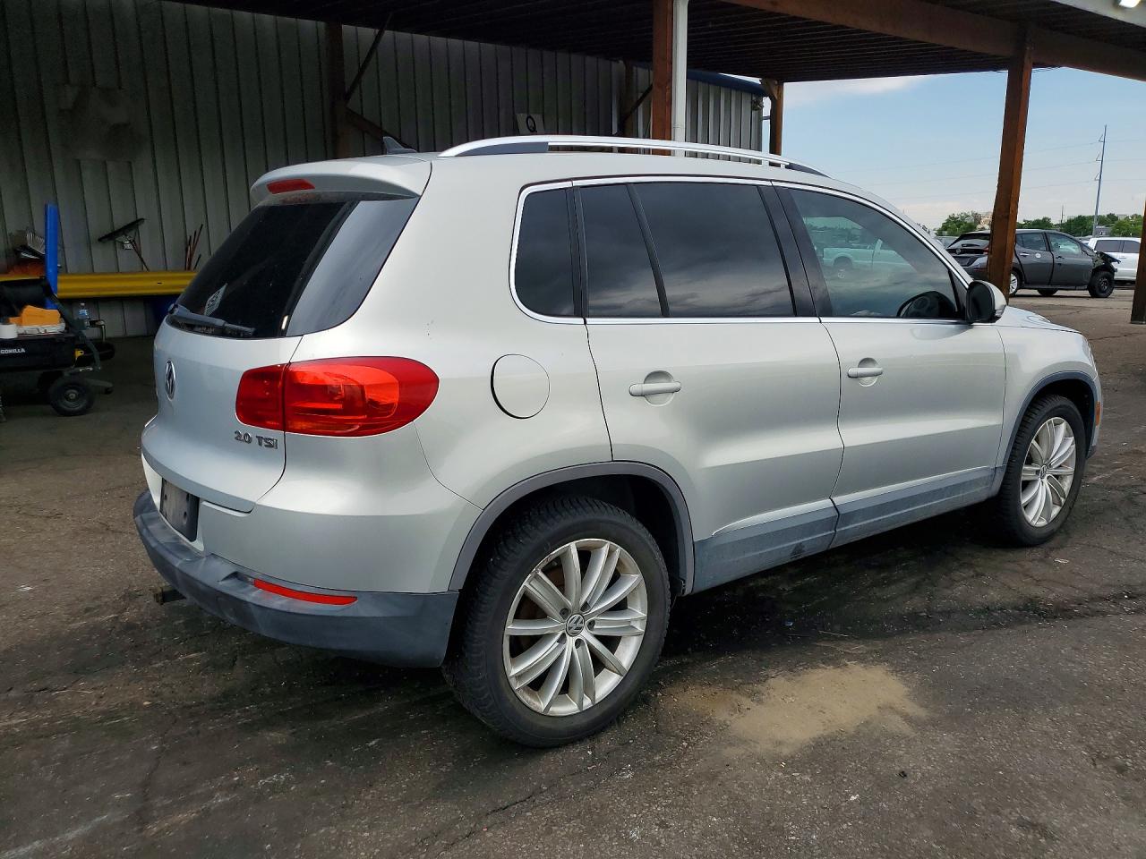 2013 Volkswagen Tiguan S Silver vin: WVGAV3AX3DW087734