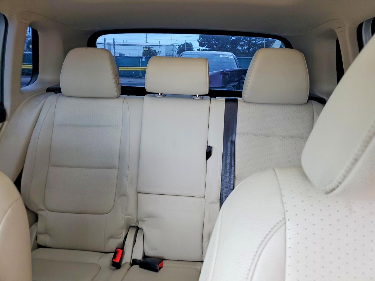 2013 Volkswagen Tiguan S Silver vin: WVGAV3AX3DW087734
