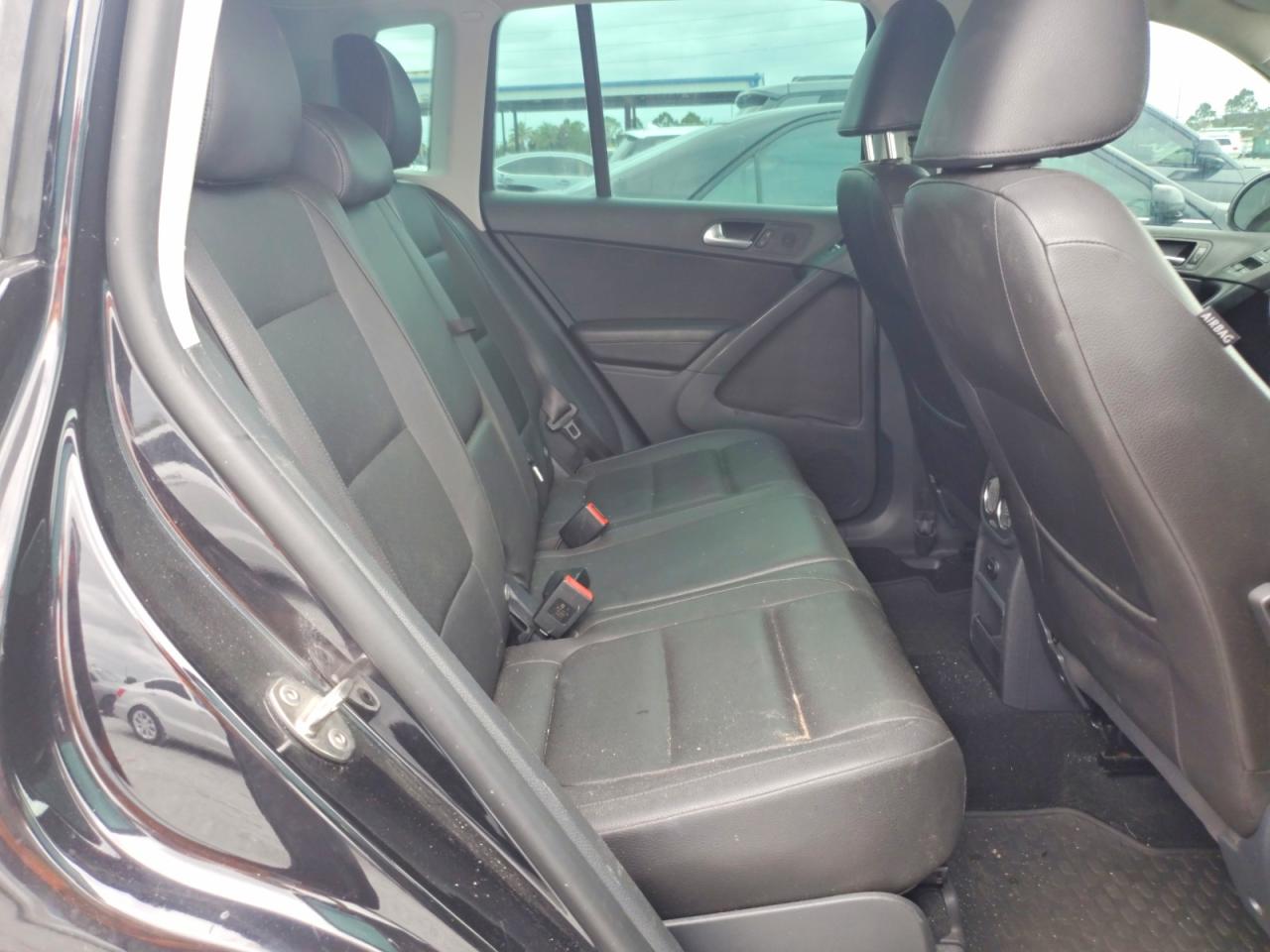 2013 Volkswagen Tiguan S Black vin: WVGAV3AX3DW565909