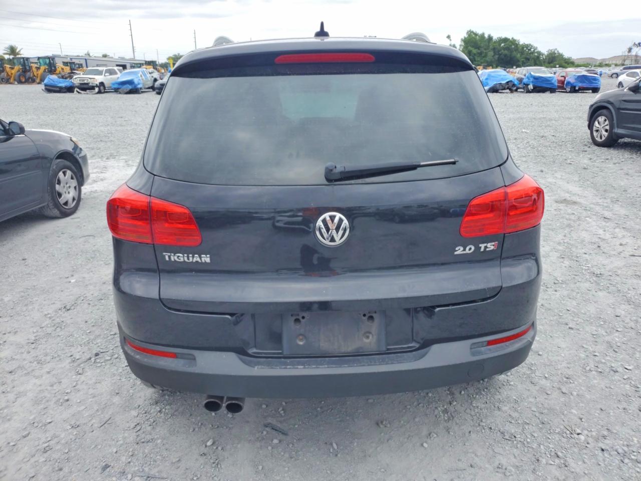 2013 Volkswagen Tiguan S Black vin: WVGAV3AX3DW565909