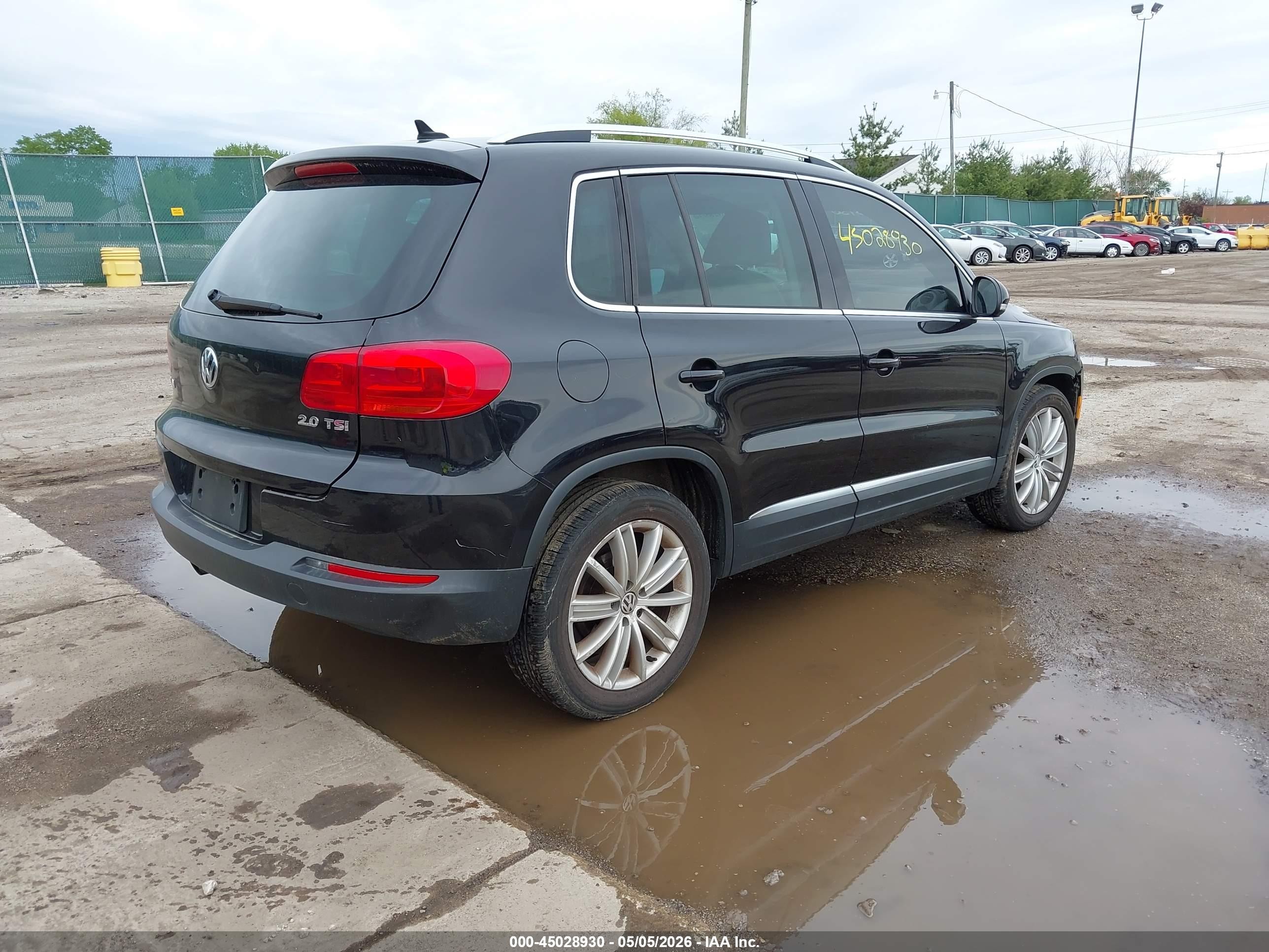 2013 Volkswagen Tiguan Se Black vin: WVGAV3AX3DW572150