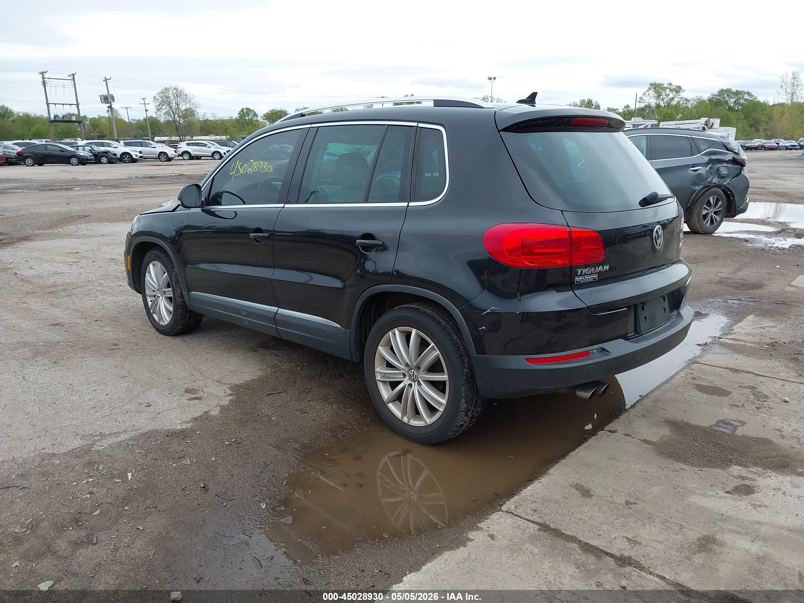 2013 Volkswagen Tiguan Se Black vin: WVGAV3AX3DW572150
