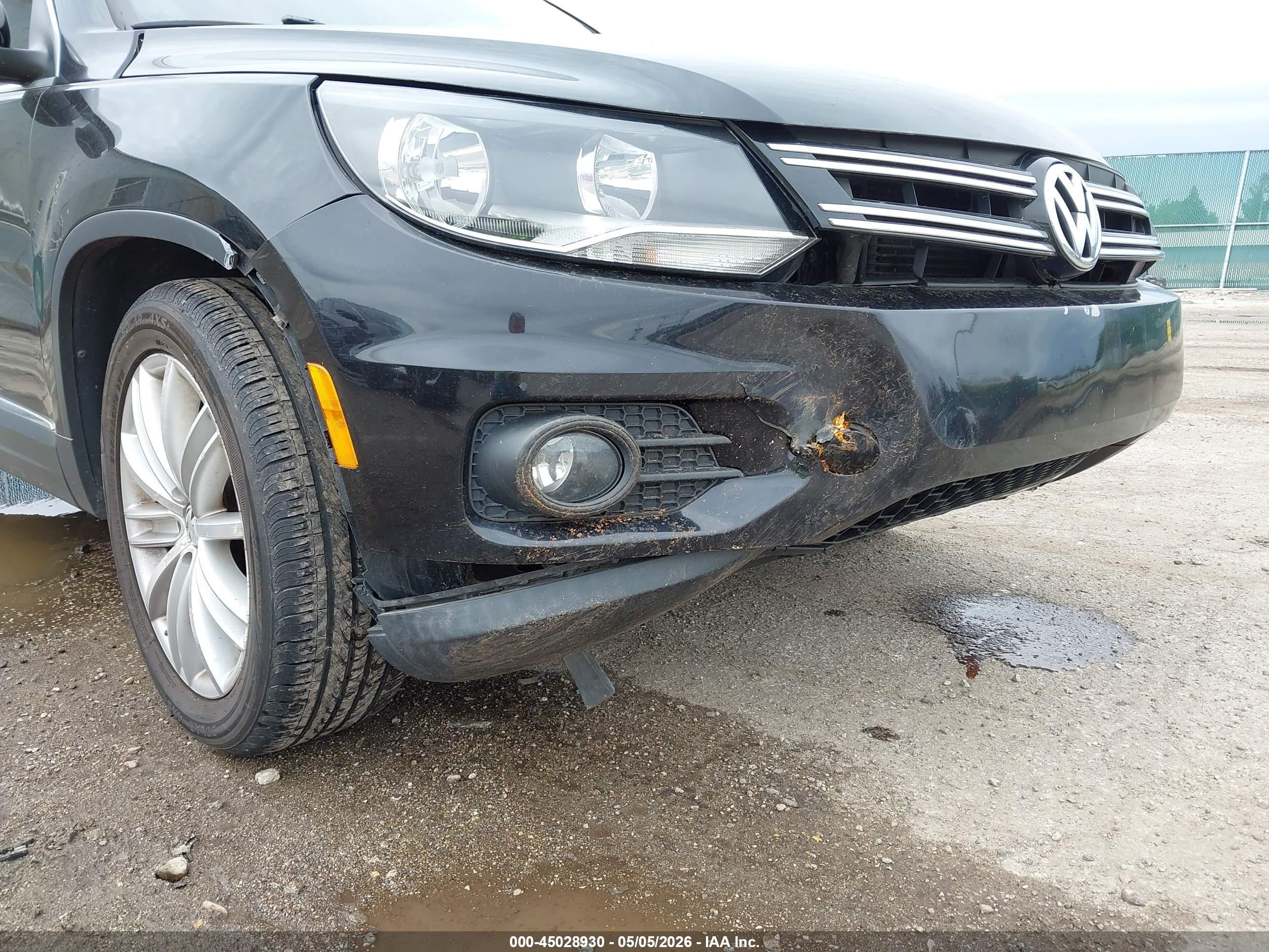 2013 Volkswagen Tiguan Se Black vin: WVGAV3AX3DW572150