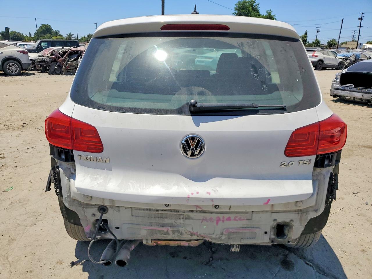 2013 Volkswagen Tiguan S White vin: WVGAV3AX3DW609732