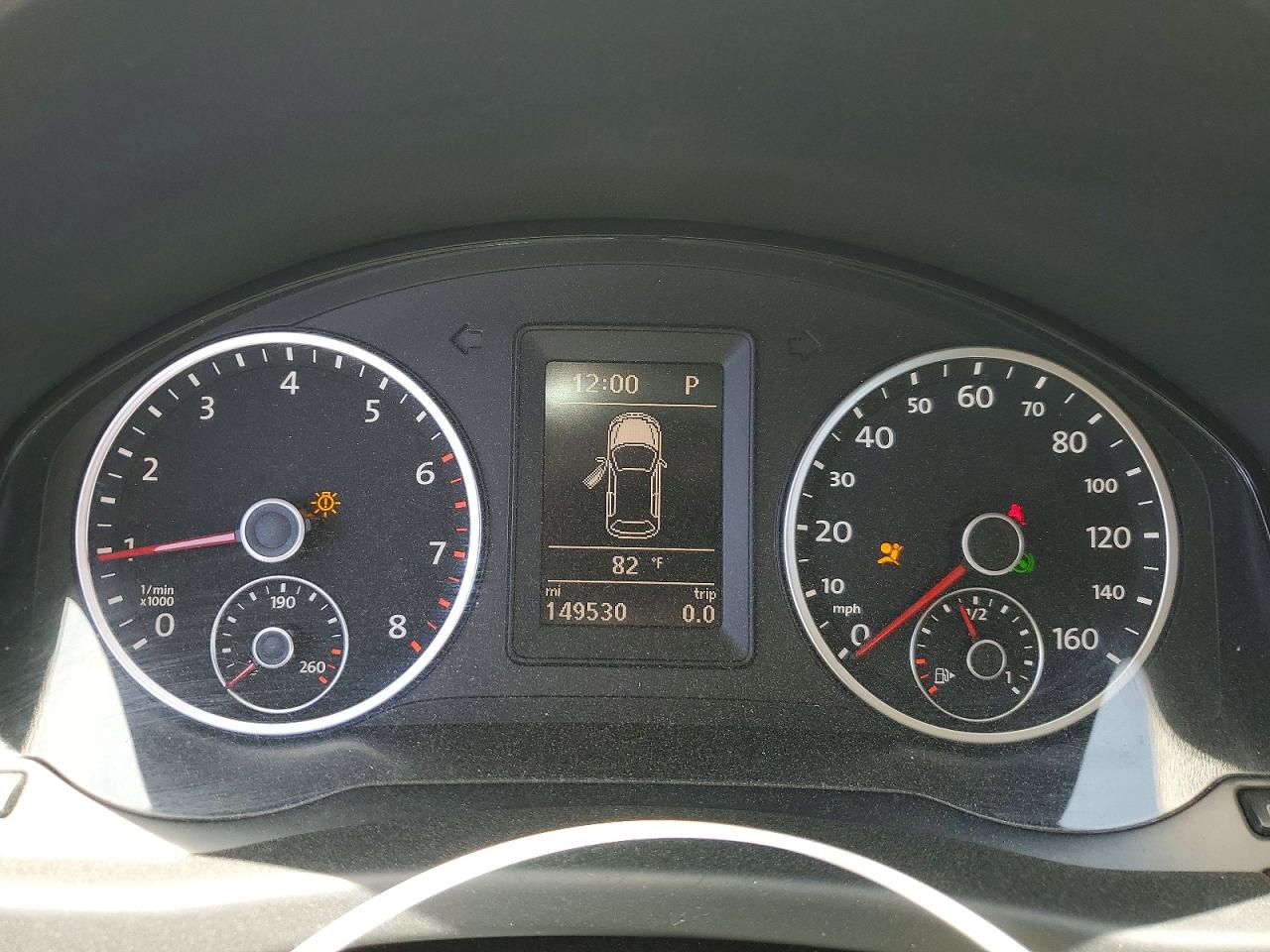 2013 Volkswagen Tiguan S White vin: WVGAV3AX3DW609732
