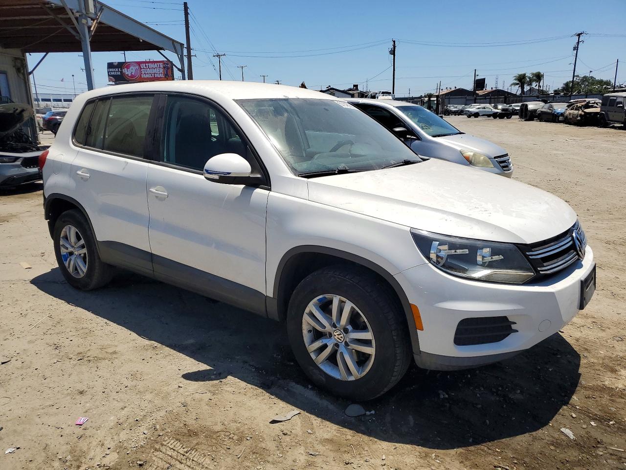 2013 Volkswagen Tiguan S White vin: WVGAV3AX3DW609732