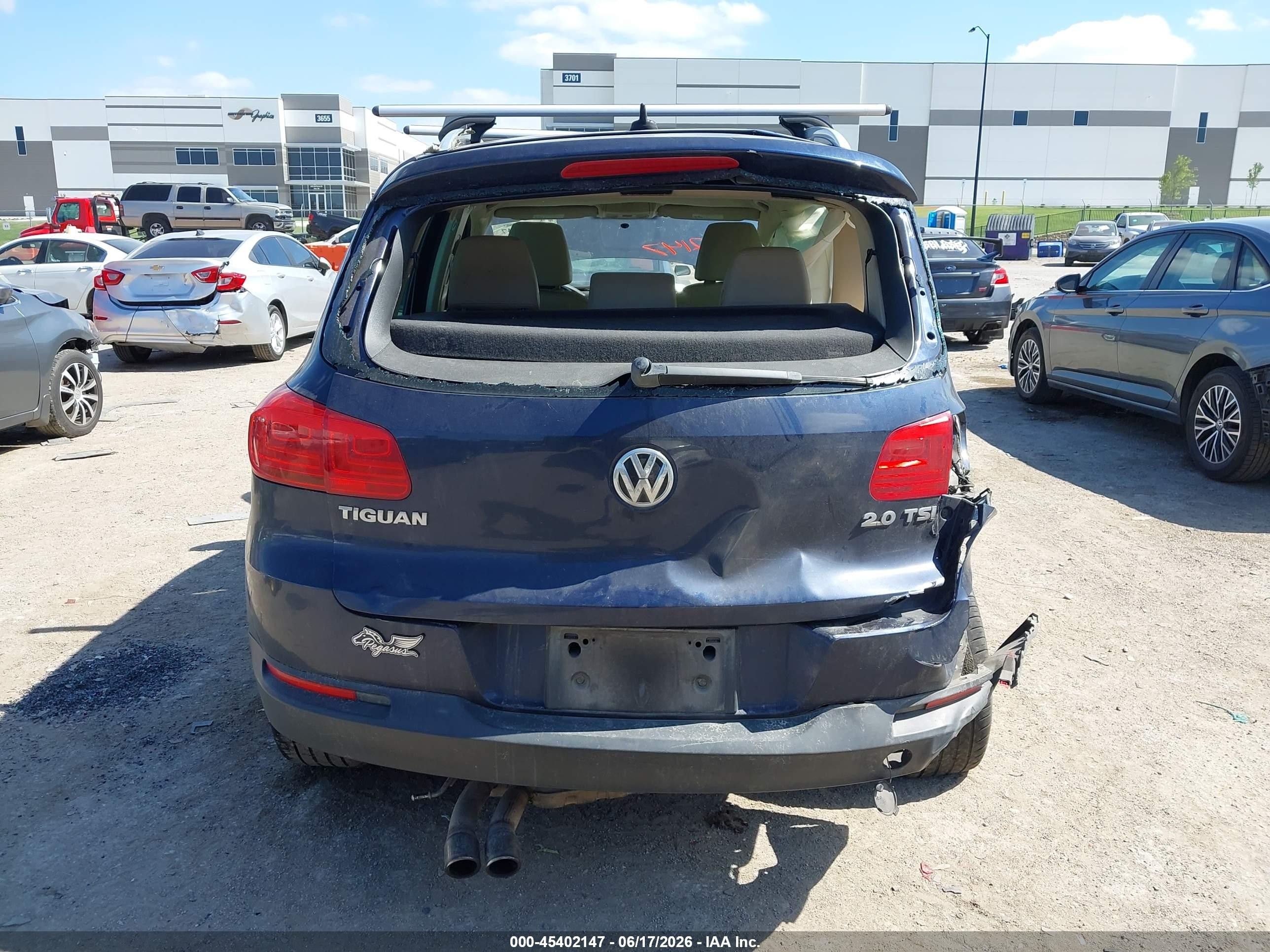 2014 Volkswagen Tiguan S/se/sel/r-line Blue vin: WVGAV3AX3EW522320