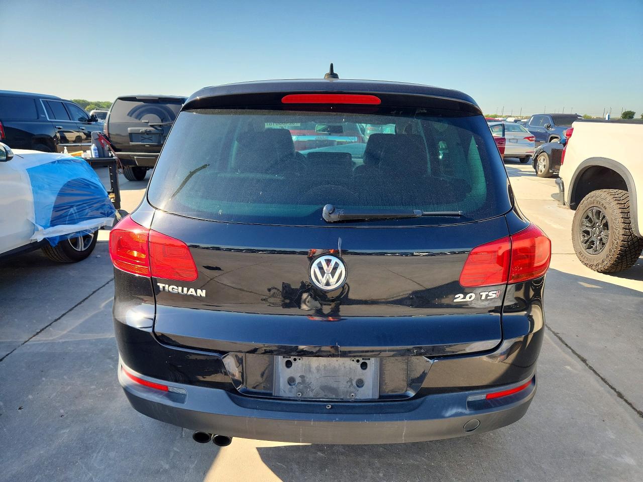 2014 Volkswagen Tiguan S Черный vin: WVGAV3AX3EW608291