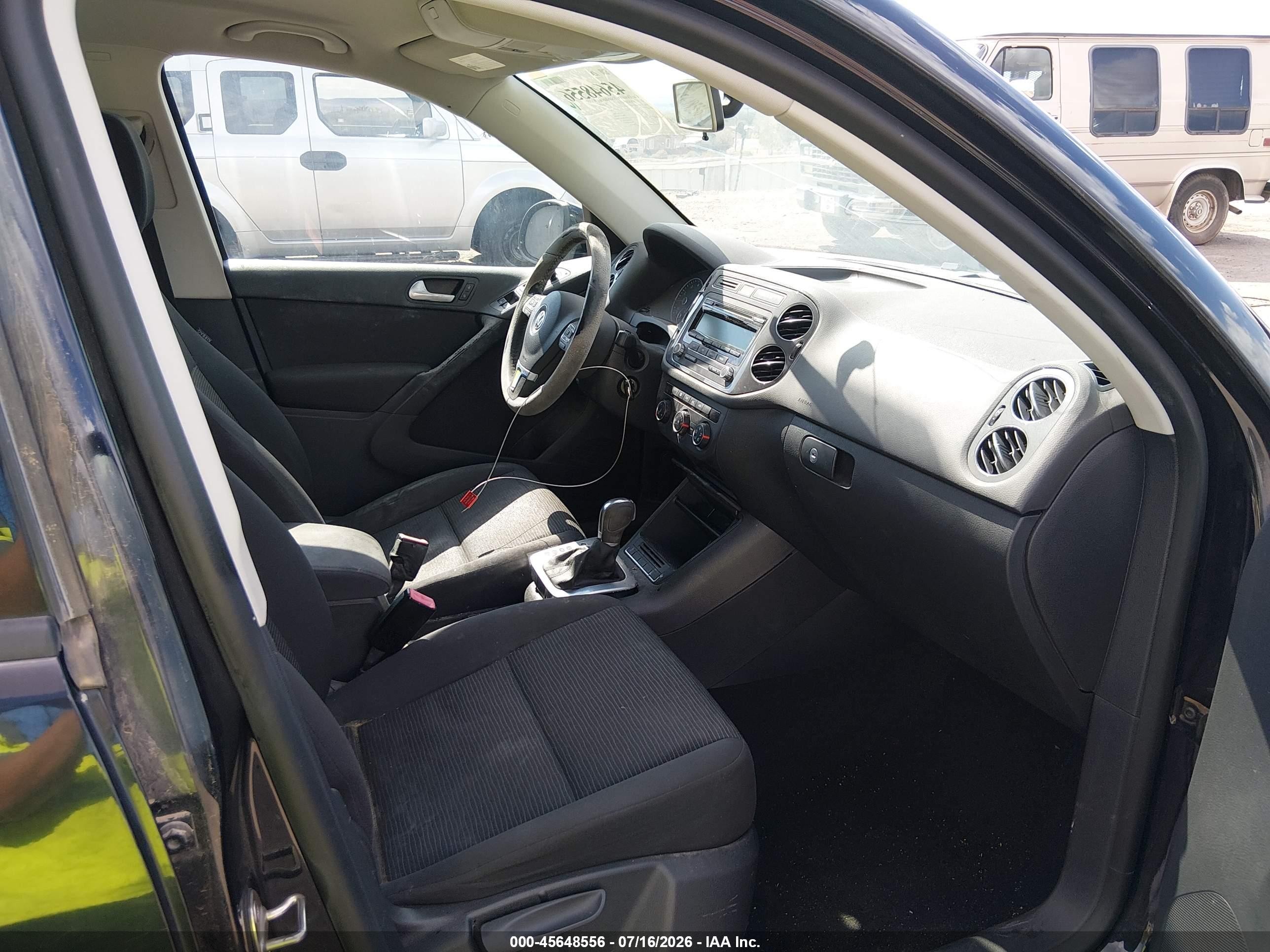 2013 Volkswagen Tiguan S Black vin: WVGAV3AX4DW593587