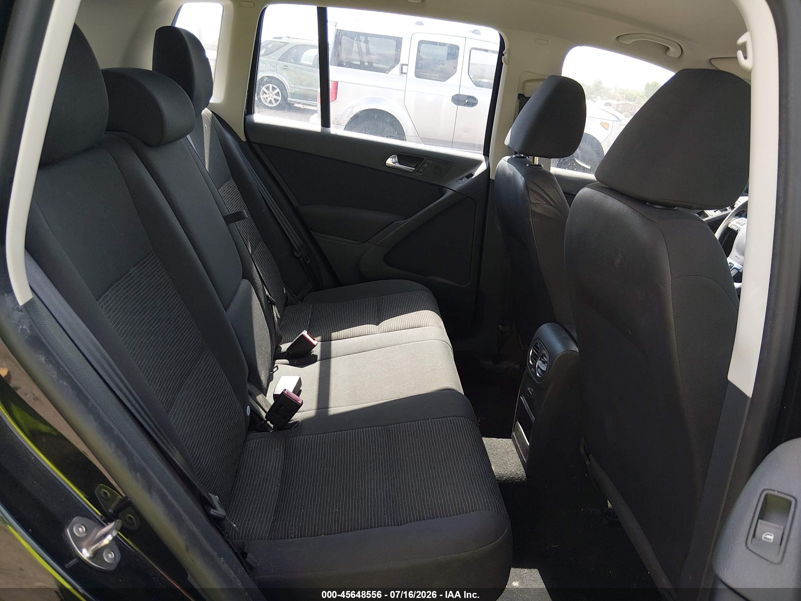 2013 Volkswagen Tiguan S Black vin: WVGAV3AX4DW593587