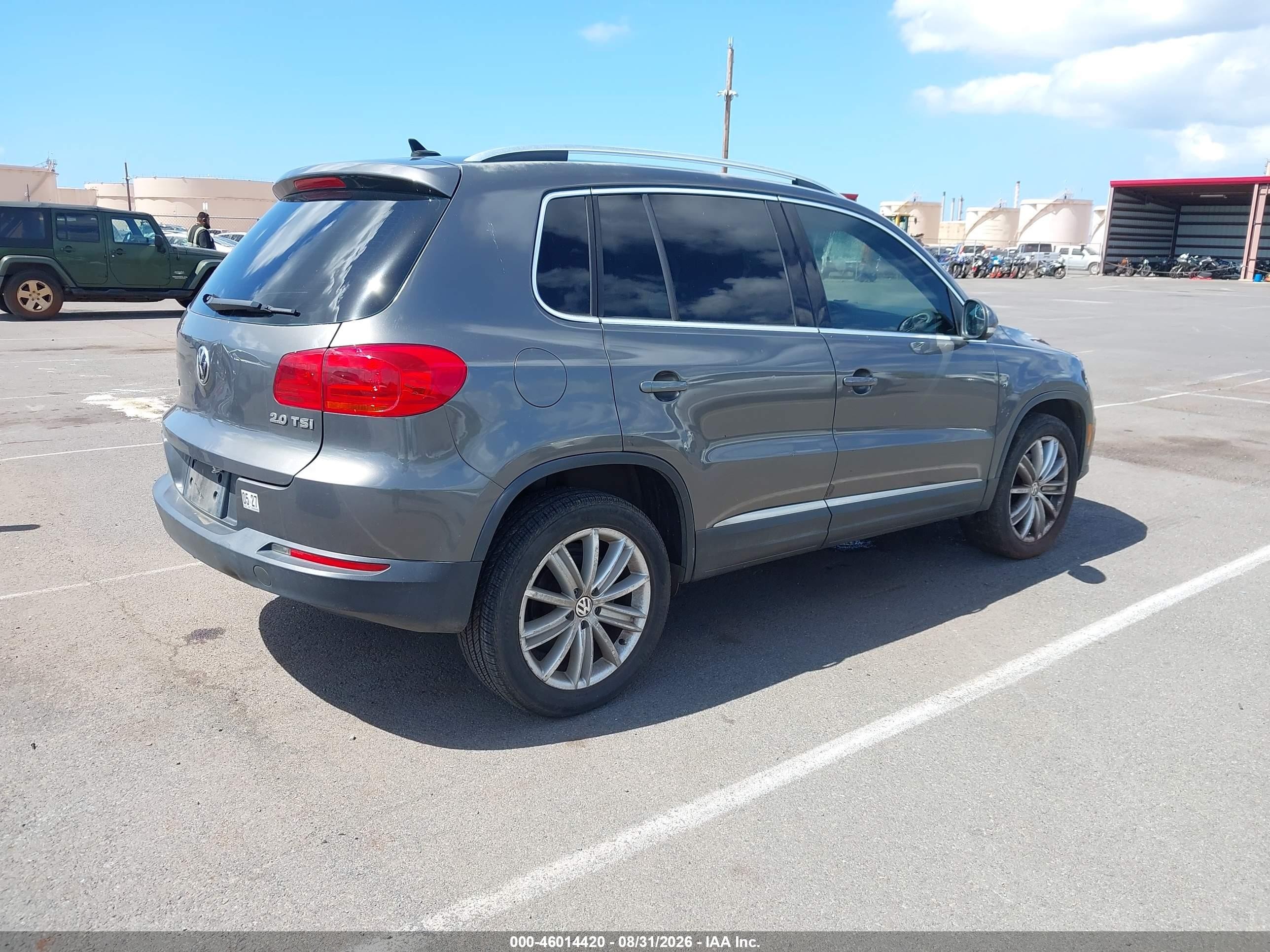 2013 Volkswagen Tiguan Se Gray vin: WVGAV3AX4DW604796