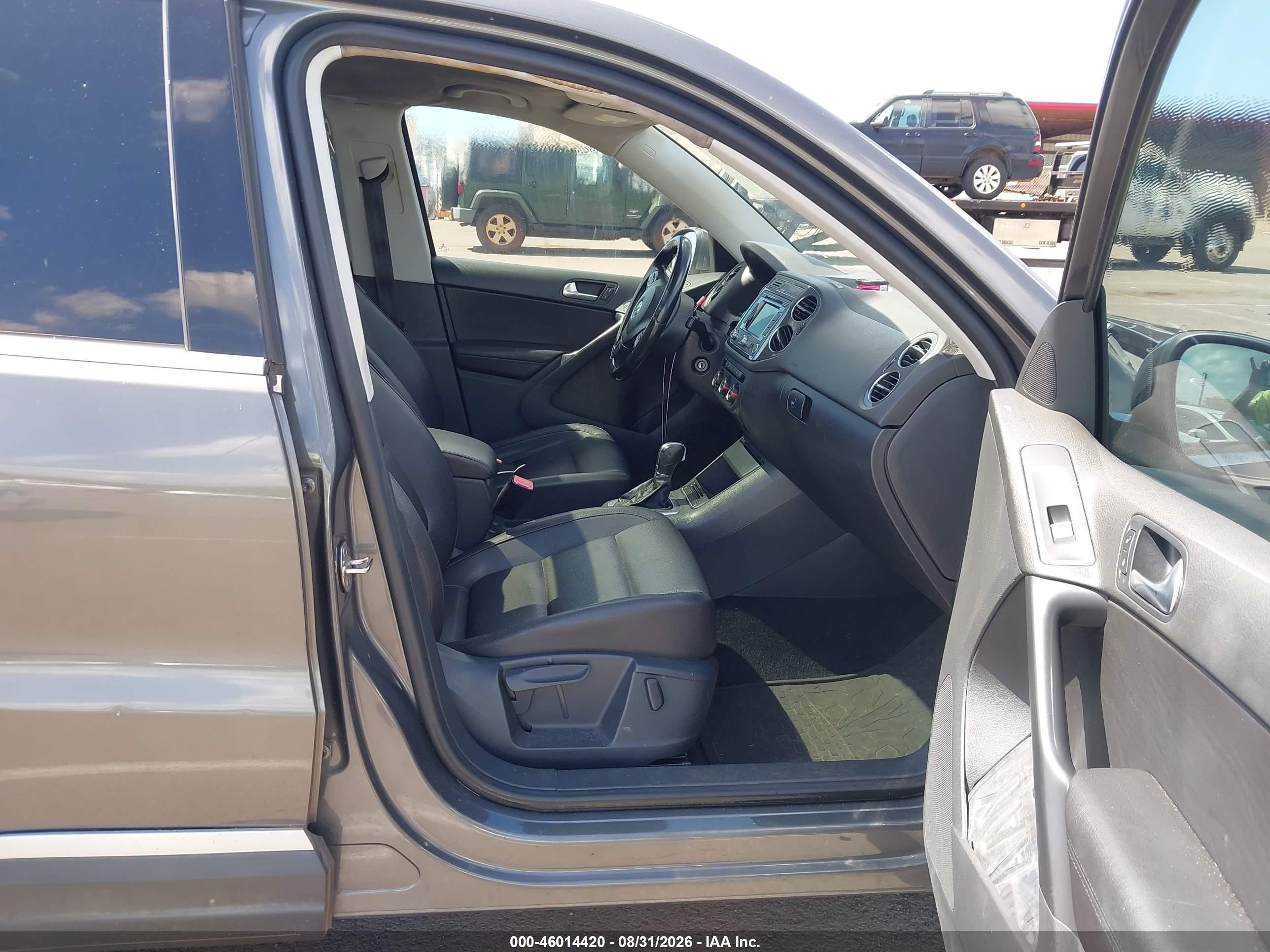 2013 Volkswagen Tiguan Se Gray vin: WVGAV3AX4DW604796