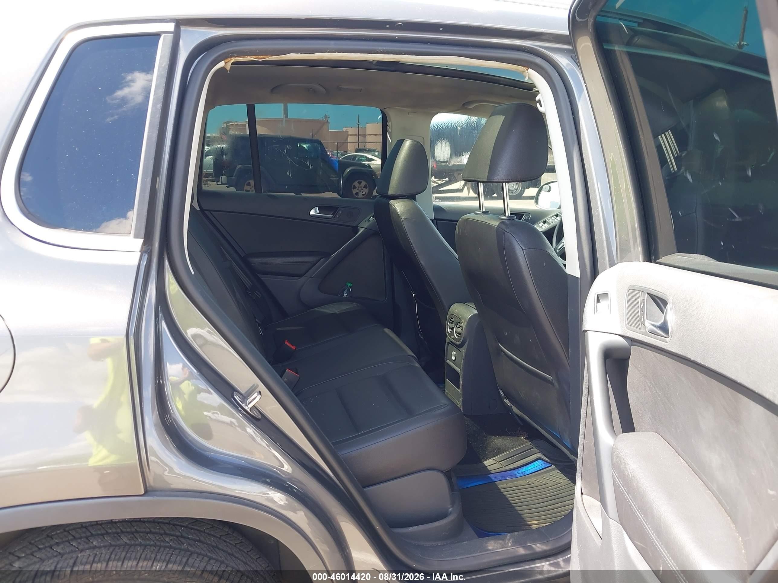 2013 Volkswagen Tiguan Se Gray vin: WVGAV3AX4DW604796