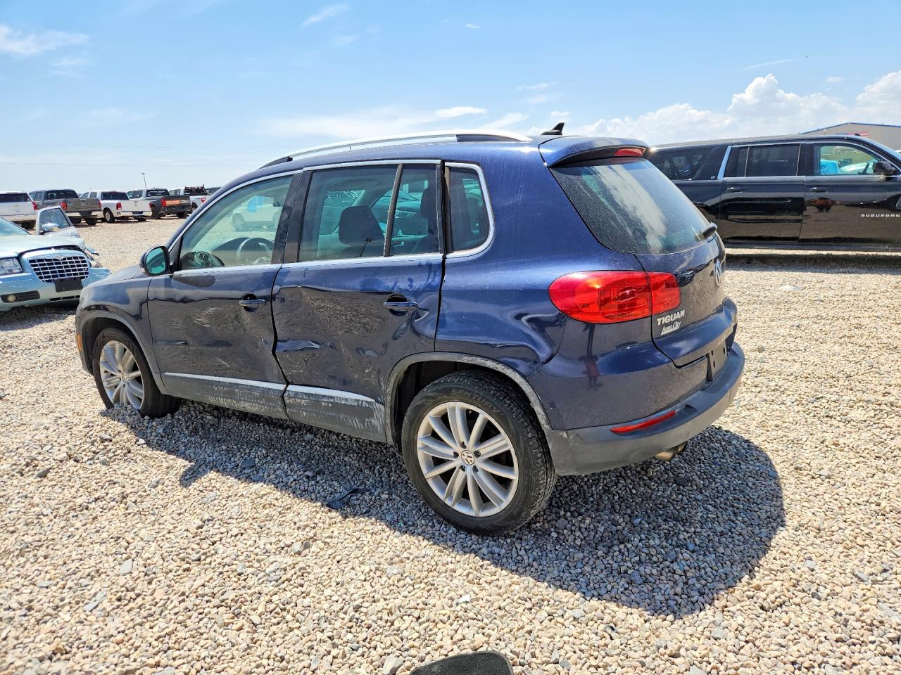 2013 Volkswagen Tiguan S Blue vin: WVGAV3AX4DW608184