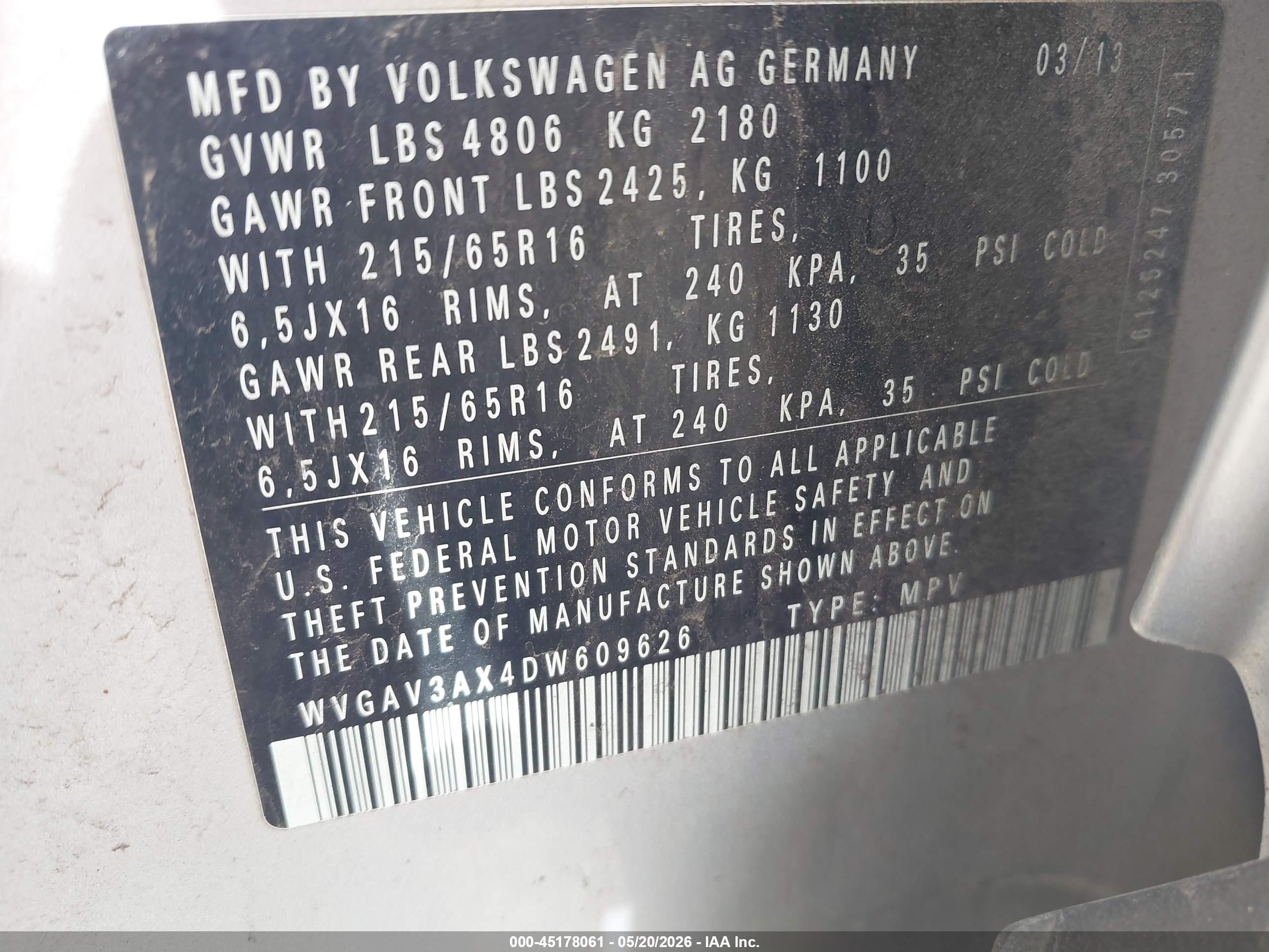 2013 Volkswagen Tiguan S Silver vin: WVGAV3AX4DW609626