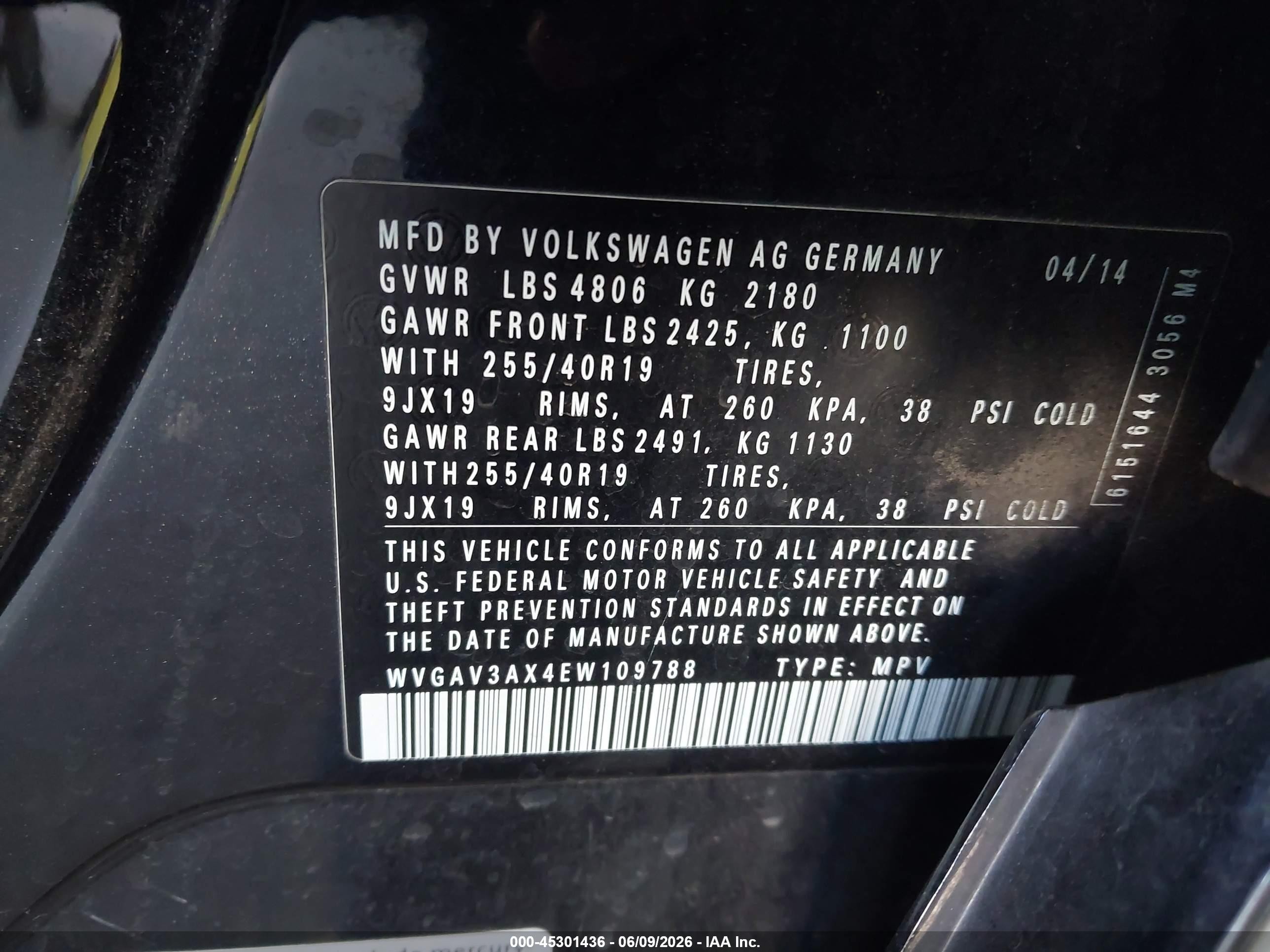 2014 Volkswagen Tiguan R-line Black vin: WVGAV3AX4EW109788