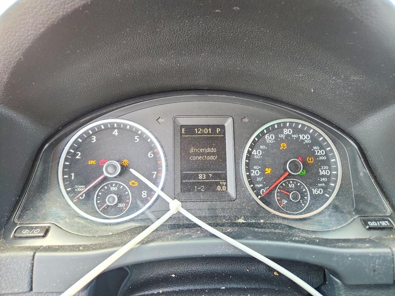 2014 Volkswagen Tiguan S Черный vin: WVGAV3AX4EW532046