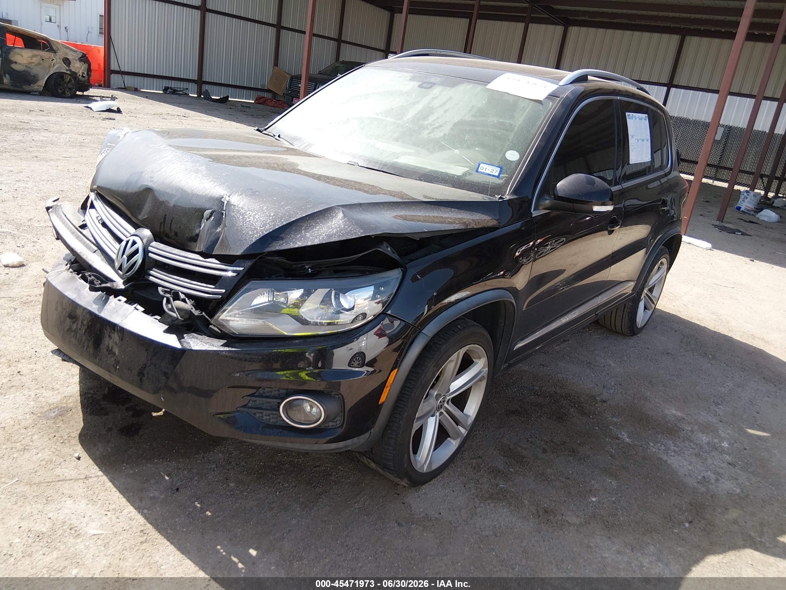 2014 Volkswagen Tiguan R-line Black vin: WVGAV3AX4EW537697